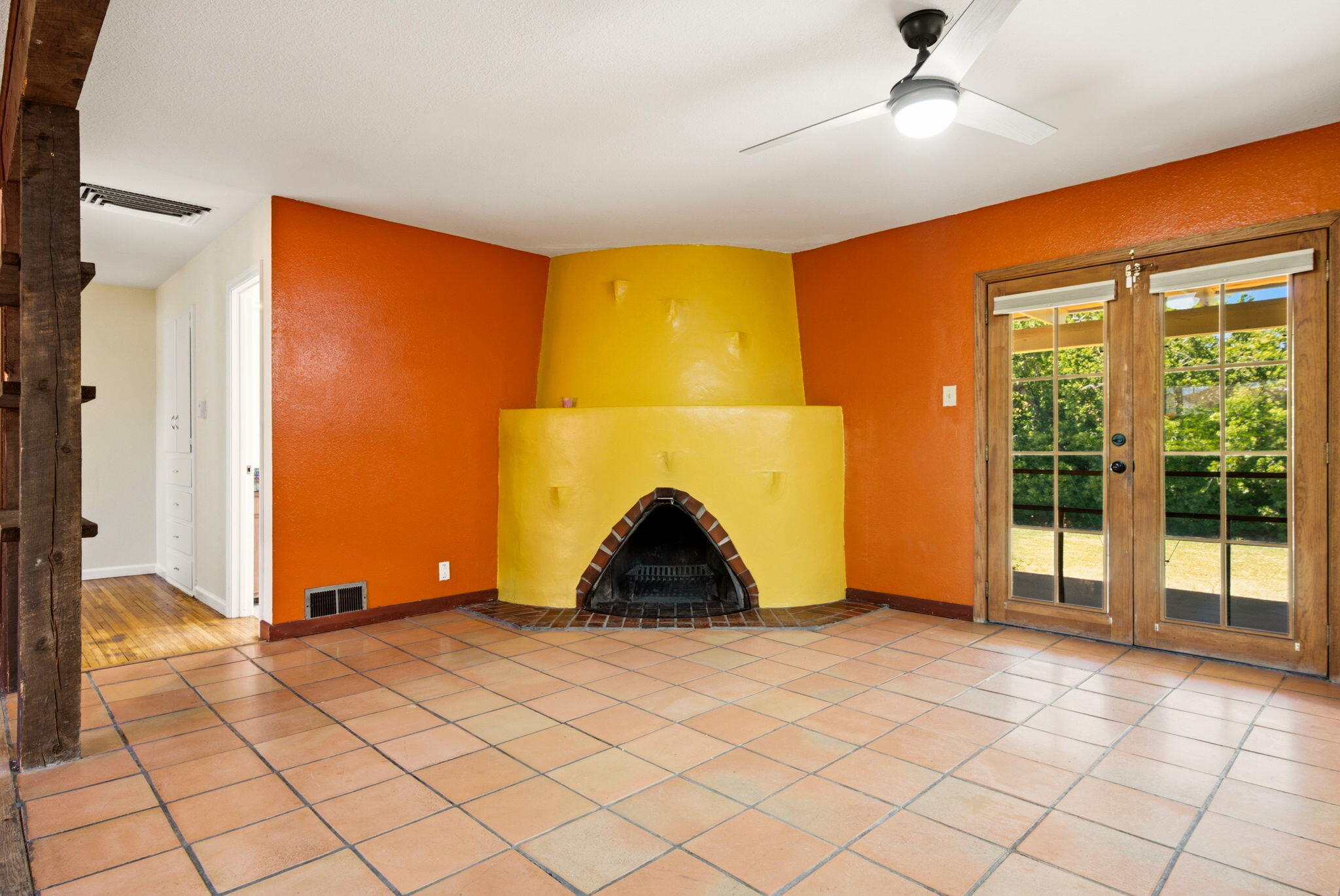 9905 Mesa Arriba Avenue NE