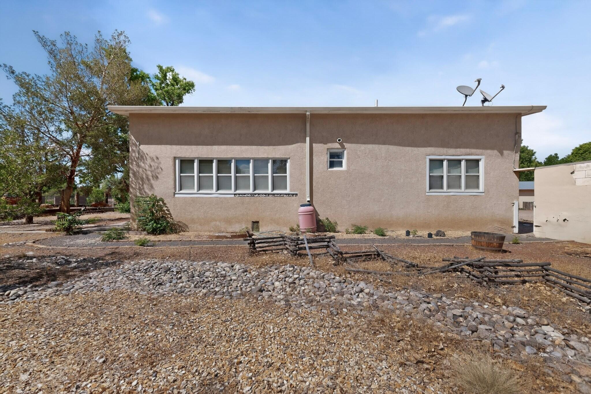 9430 Rio Grande Boulevard NW