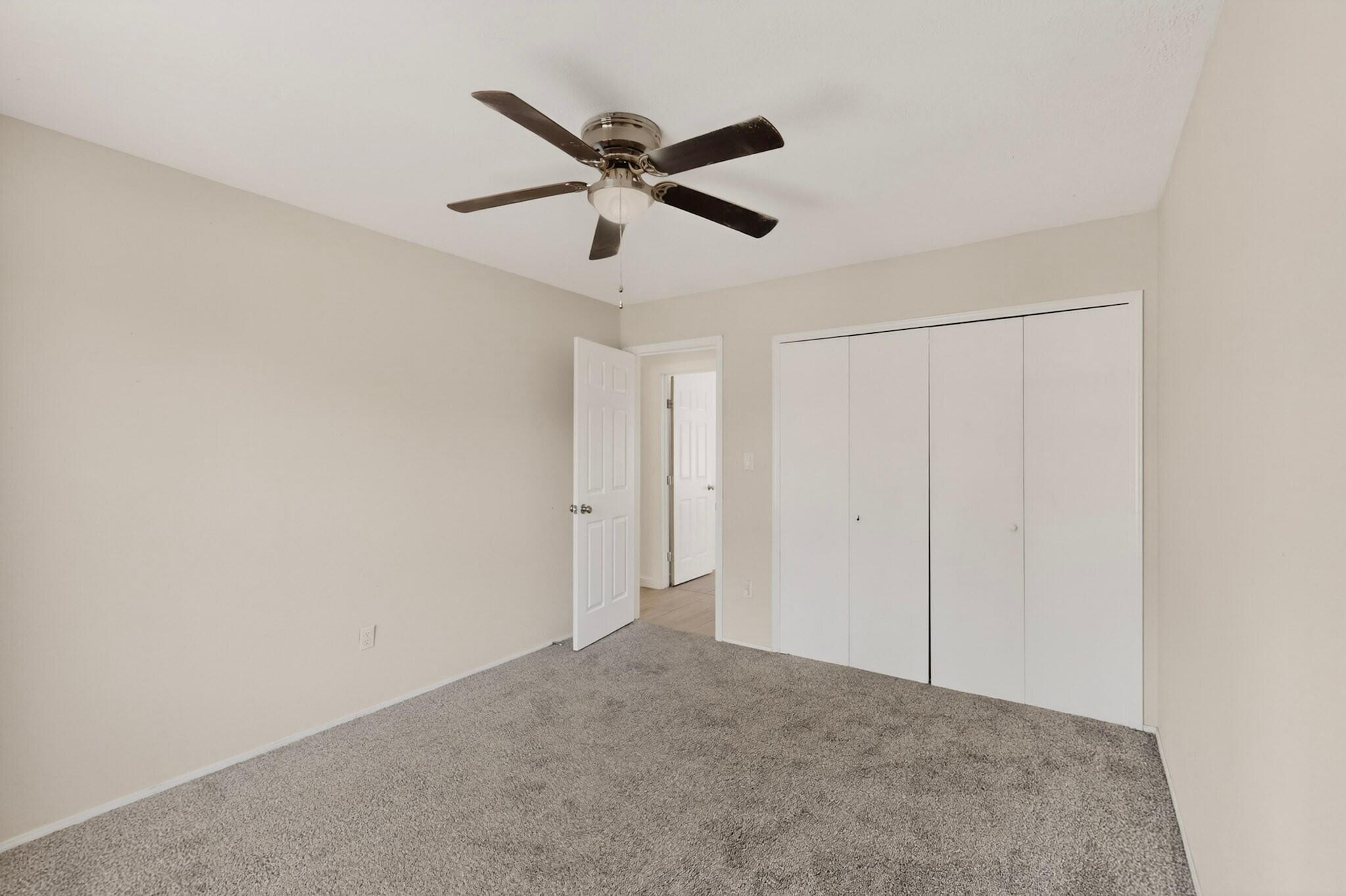 735 Stagecoach Road SE
