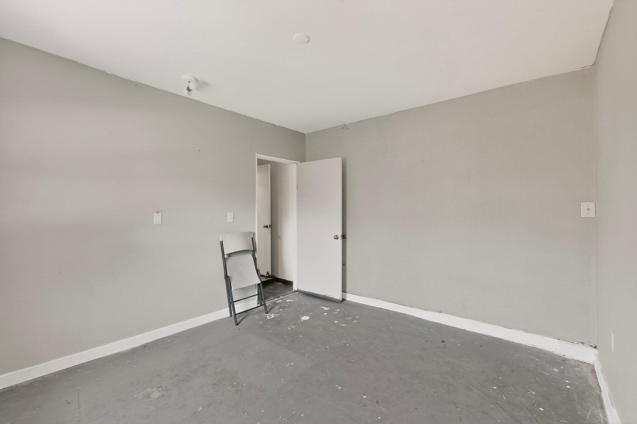 735 Stagecoach Road SE