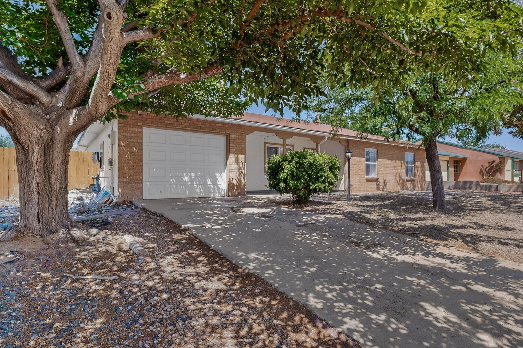 735 Stagecoach Road SE