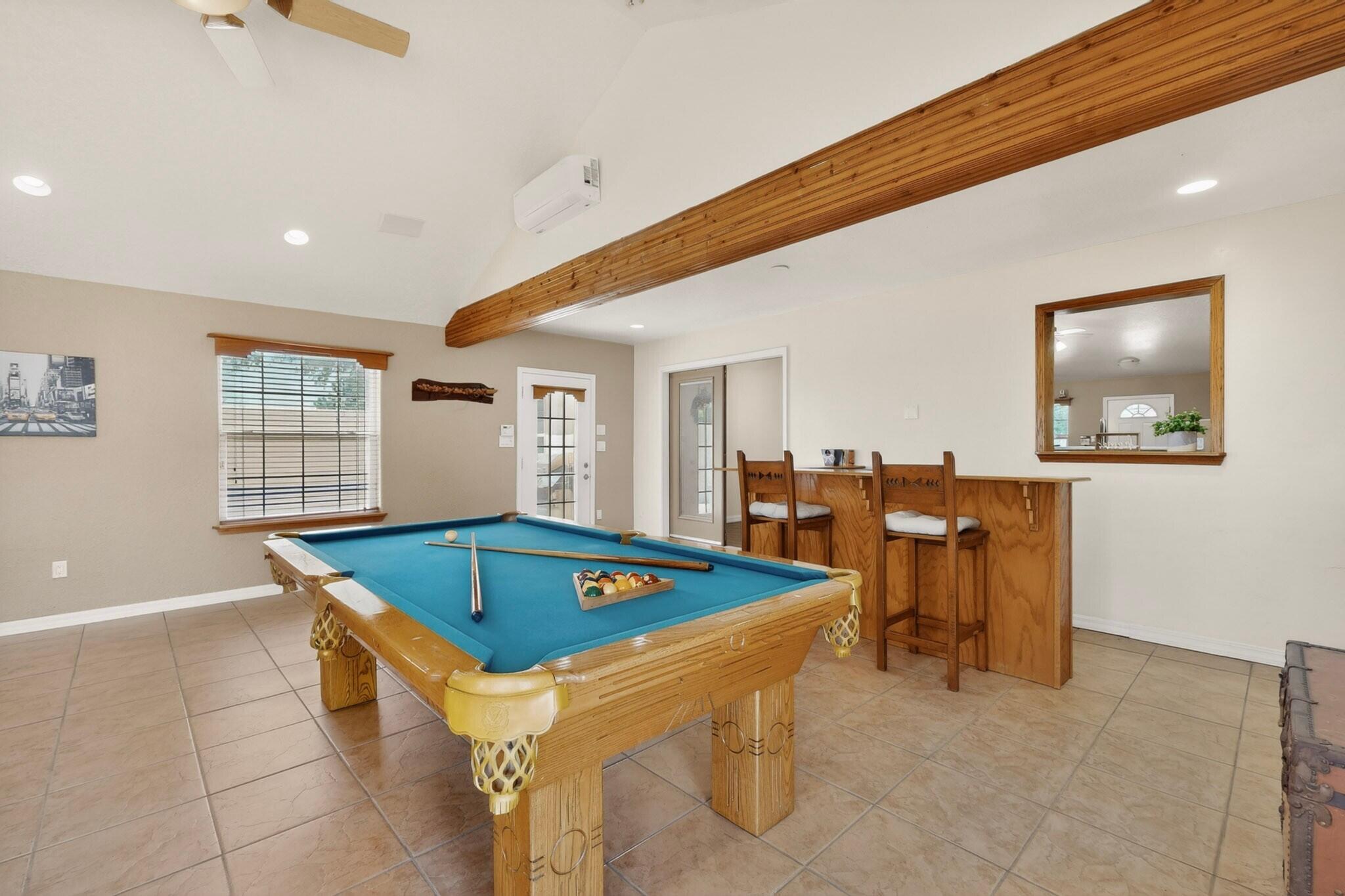 6 King Court