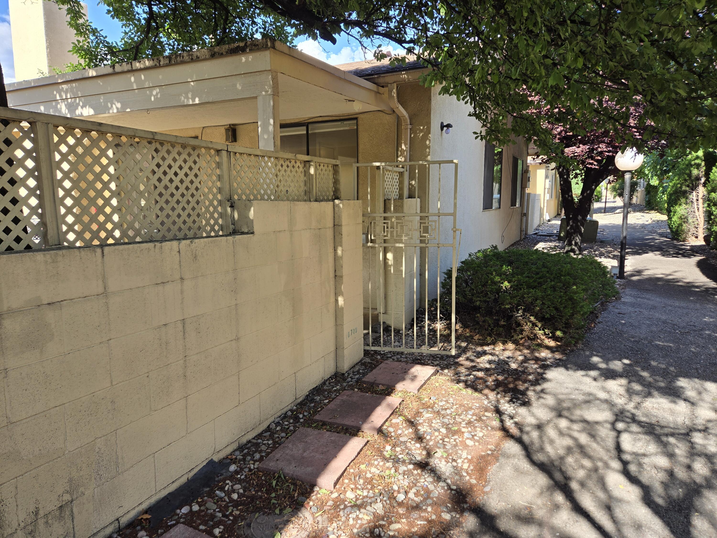 10700 Griffith Park Drive NE