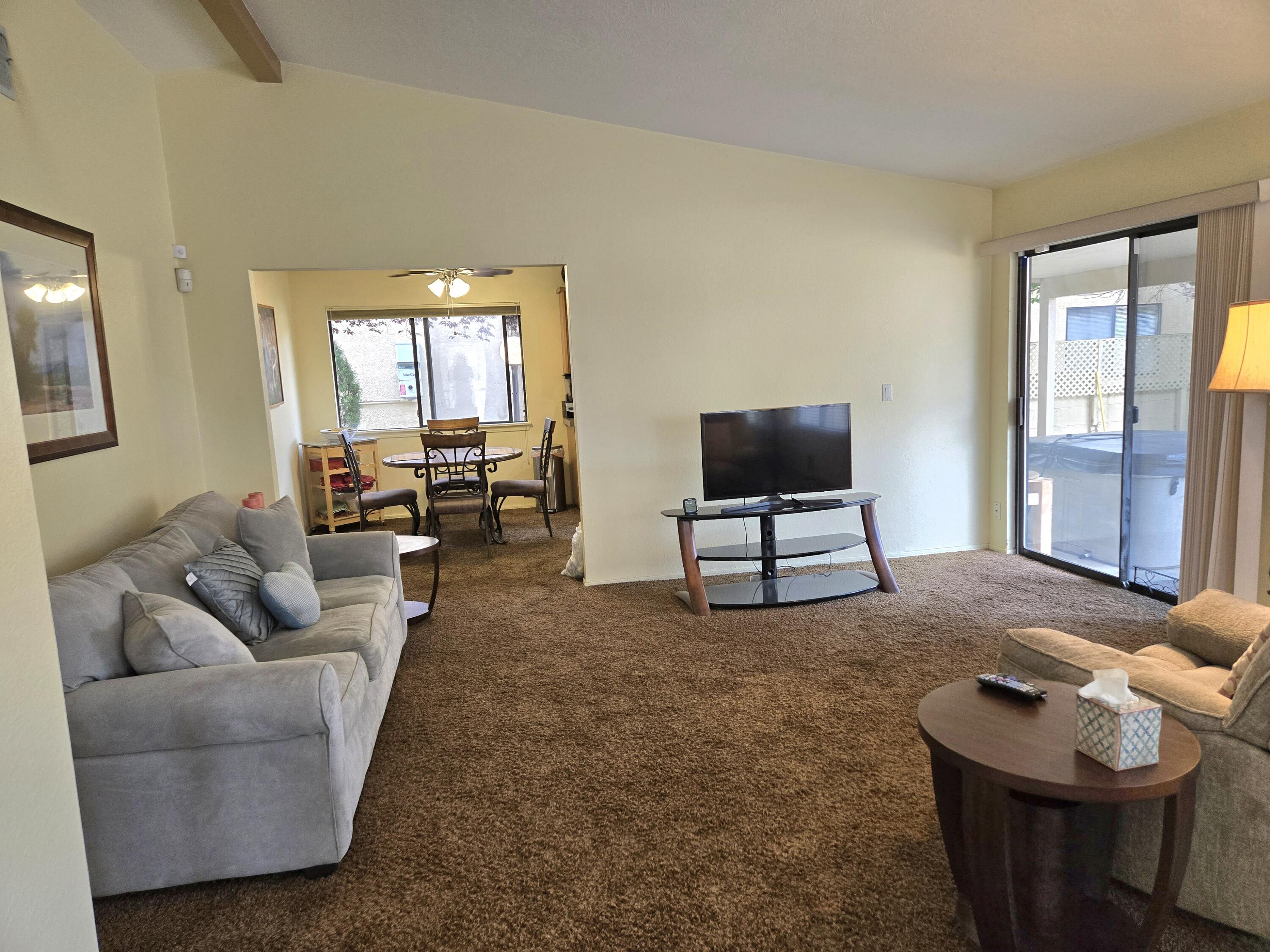 10700 Griffith Park Drive NE