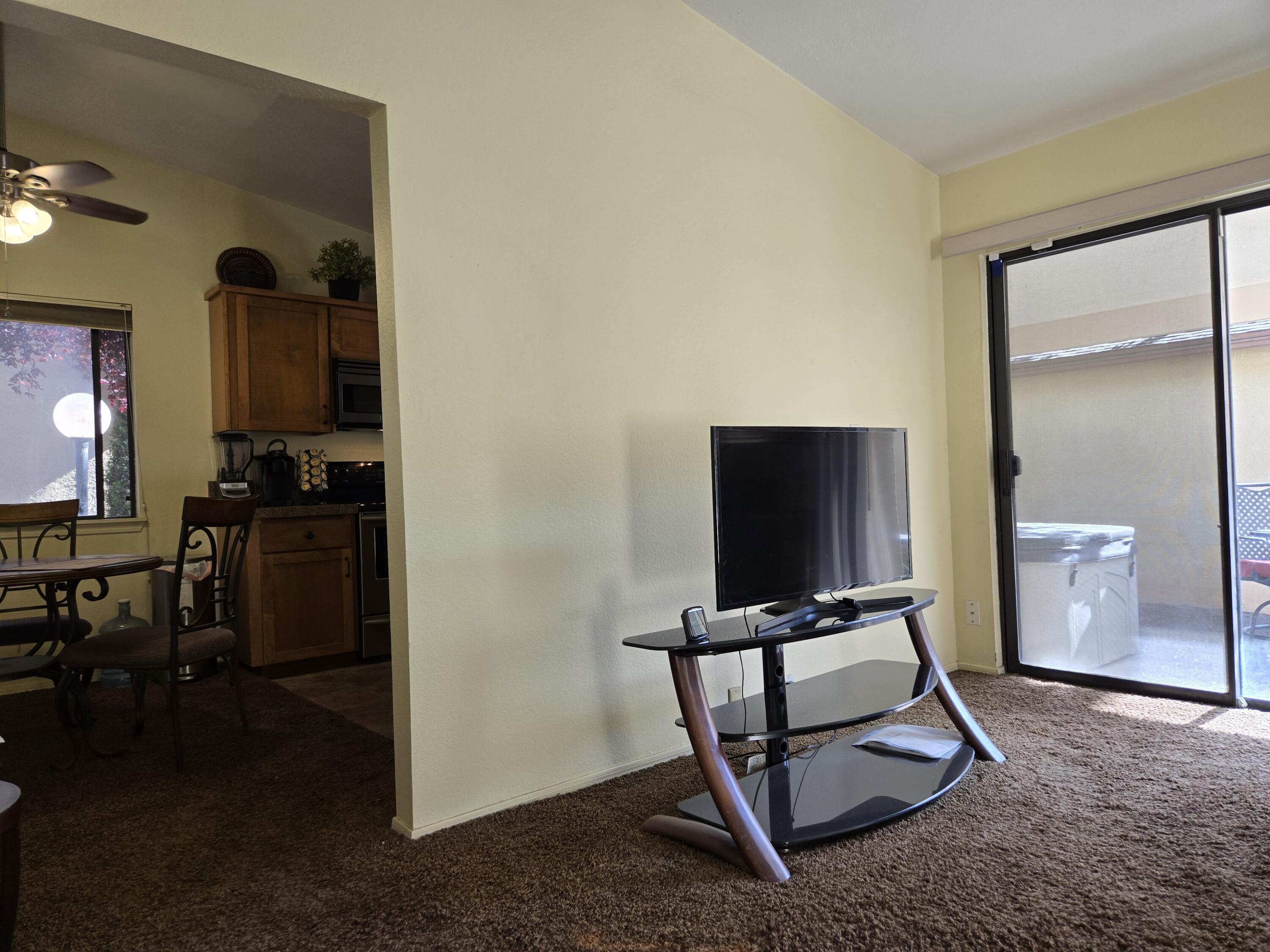 10700 Griffith Park Drive NE