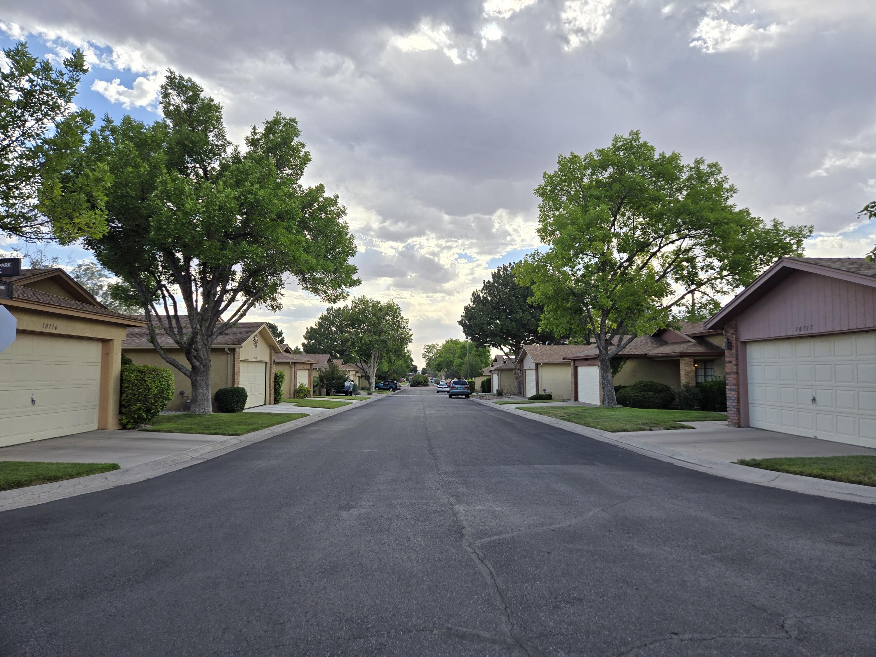 10700 Griffith Park Drive NE