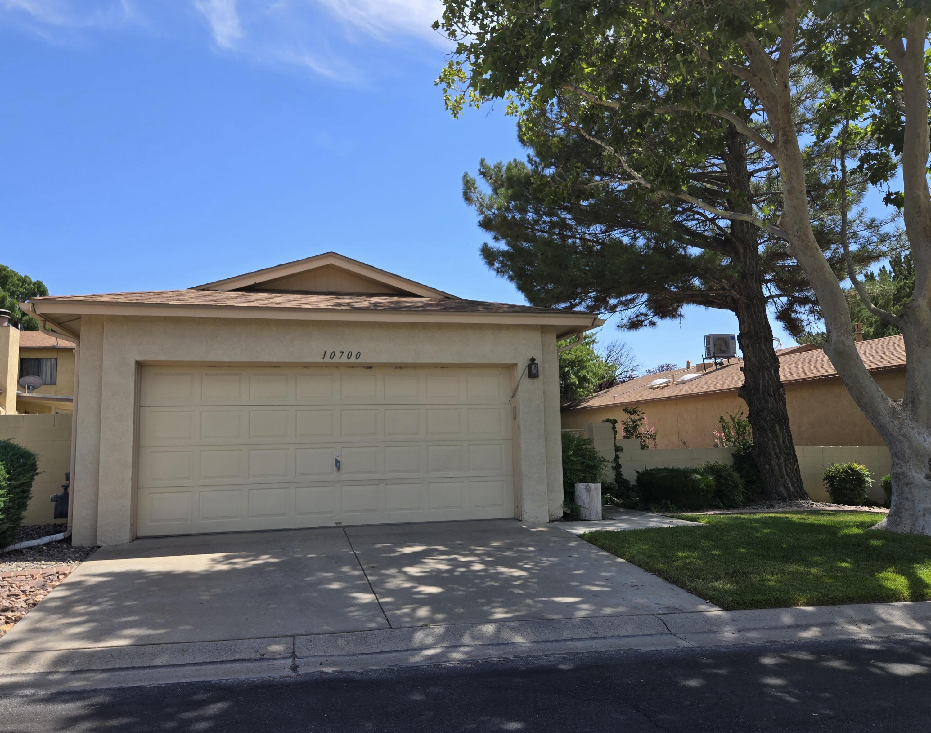 10700 Griffith Park Drive NE