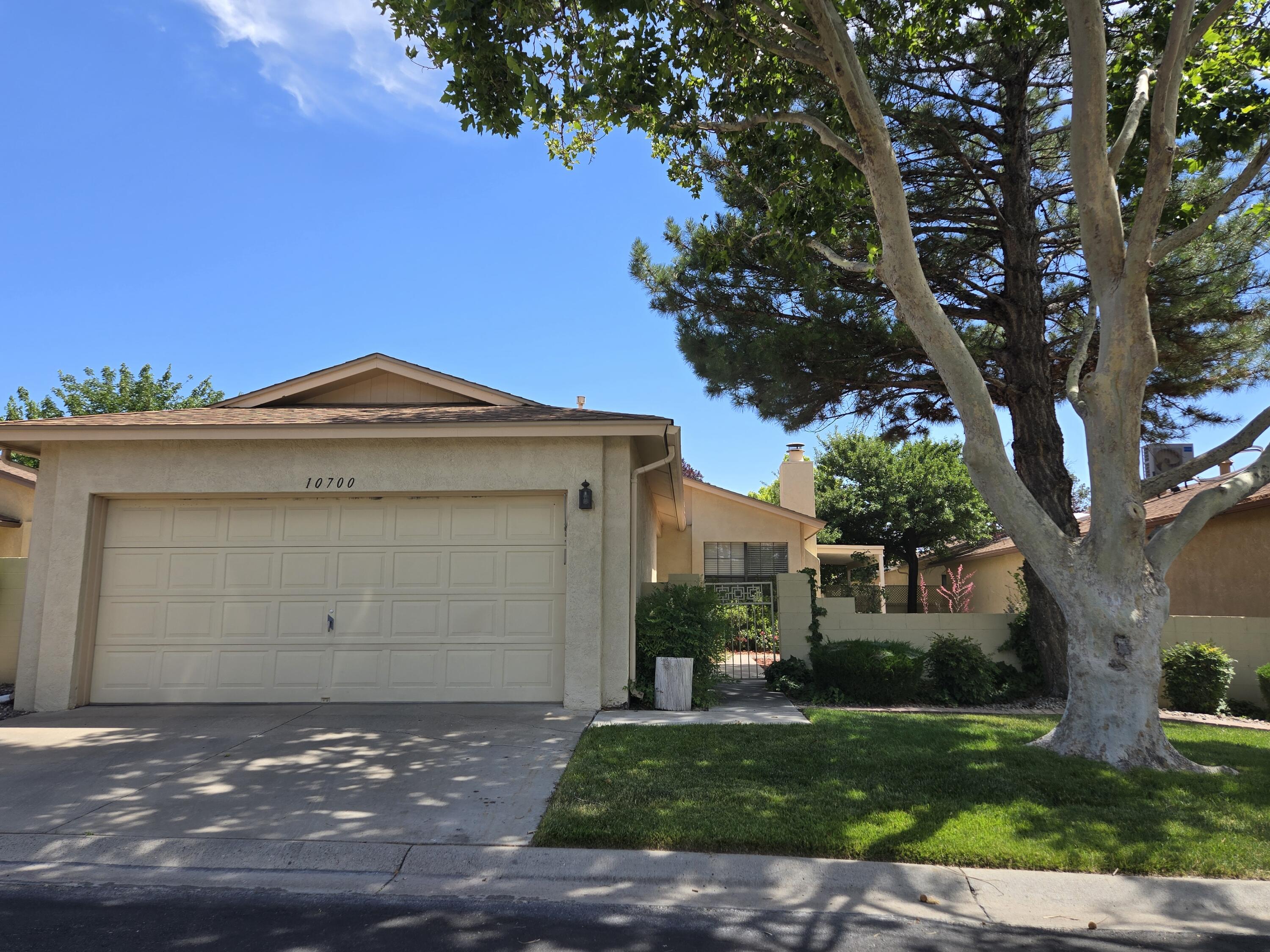 10700 Griffith Park Drive NE