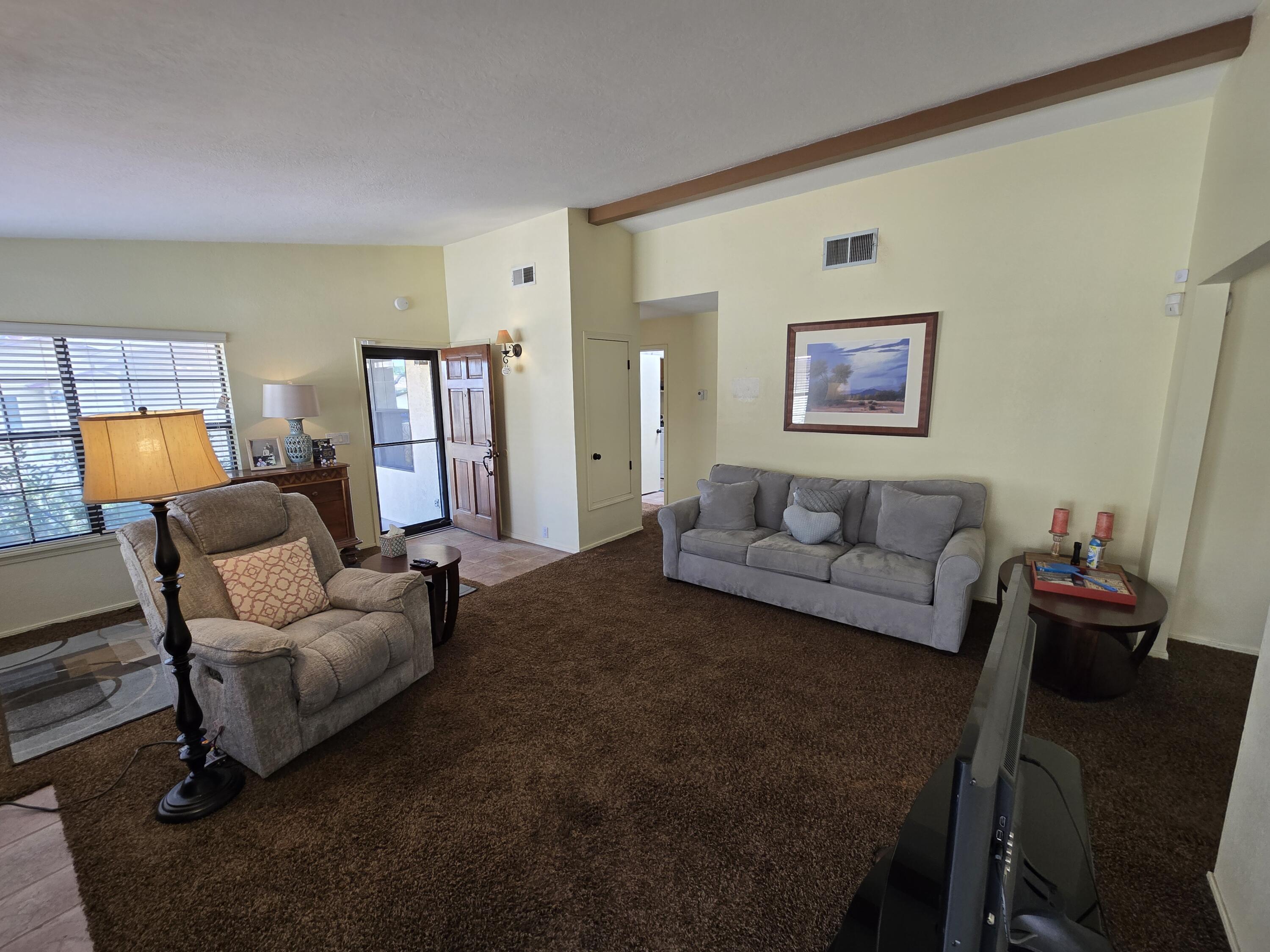 10700 Griffith Park Drive NE