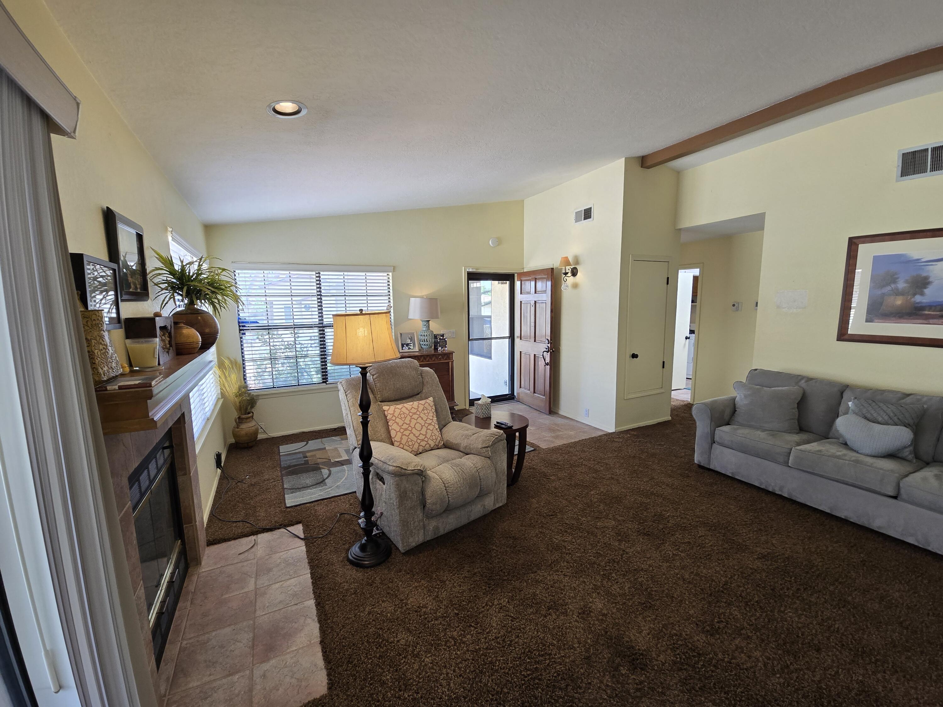 10700 Griffith Park Drive NE
