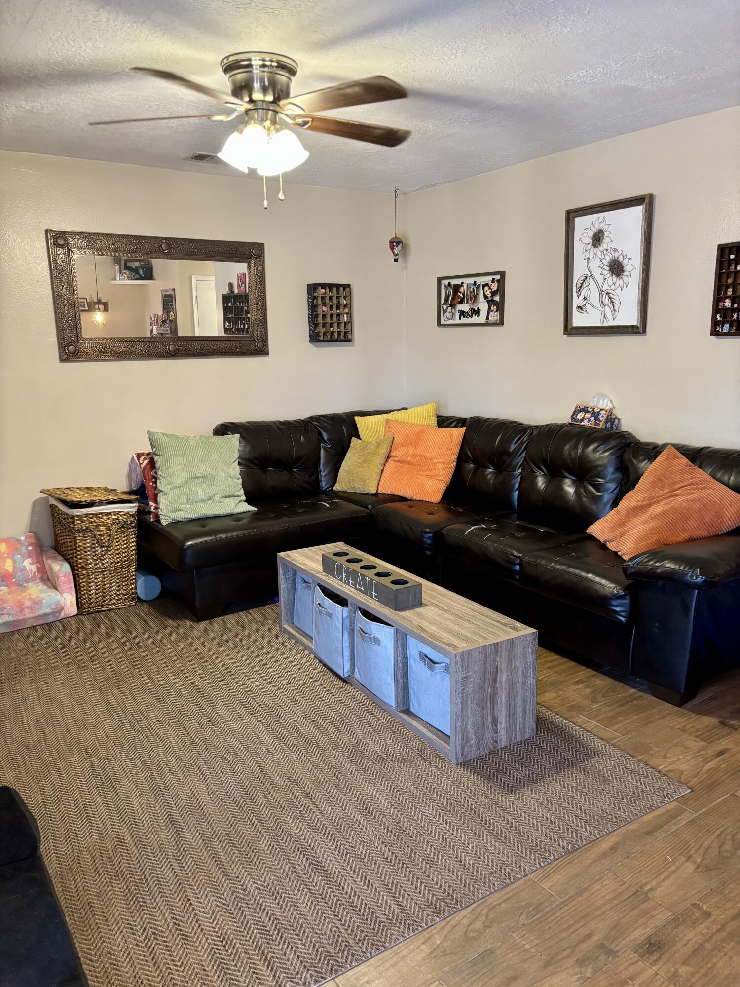 615 Stallion Road SE