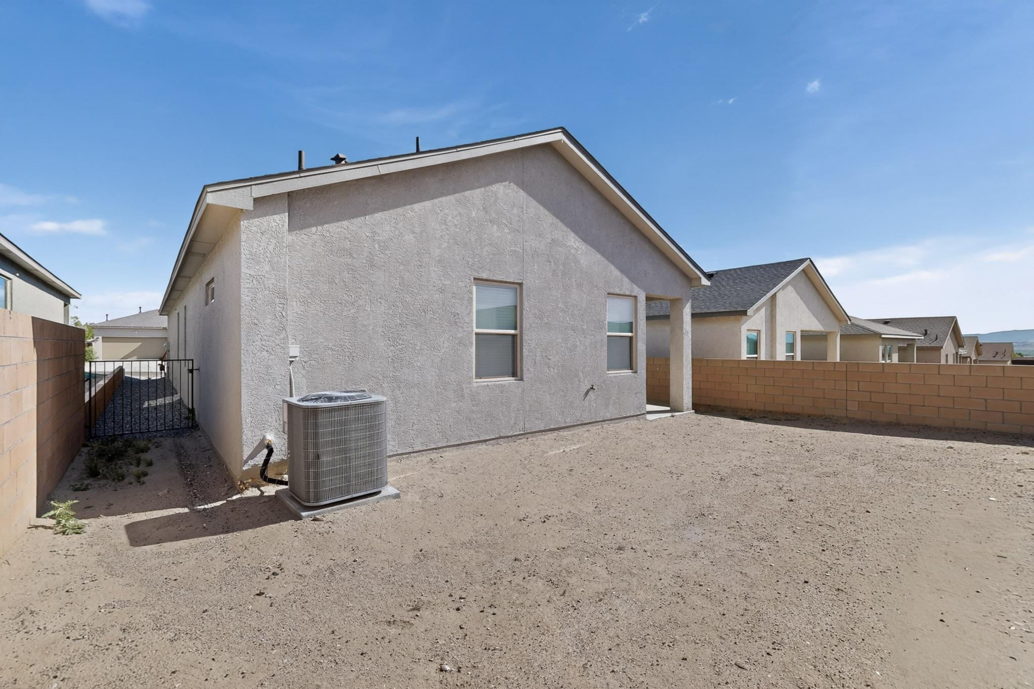 10654 Valedon Lane SW