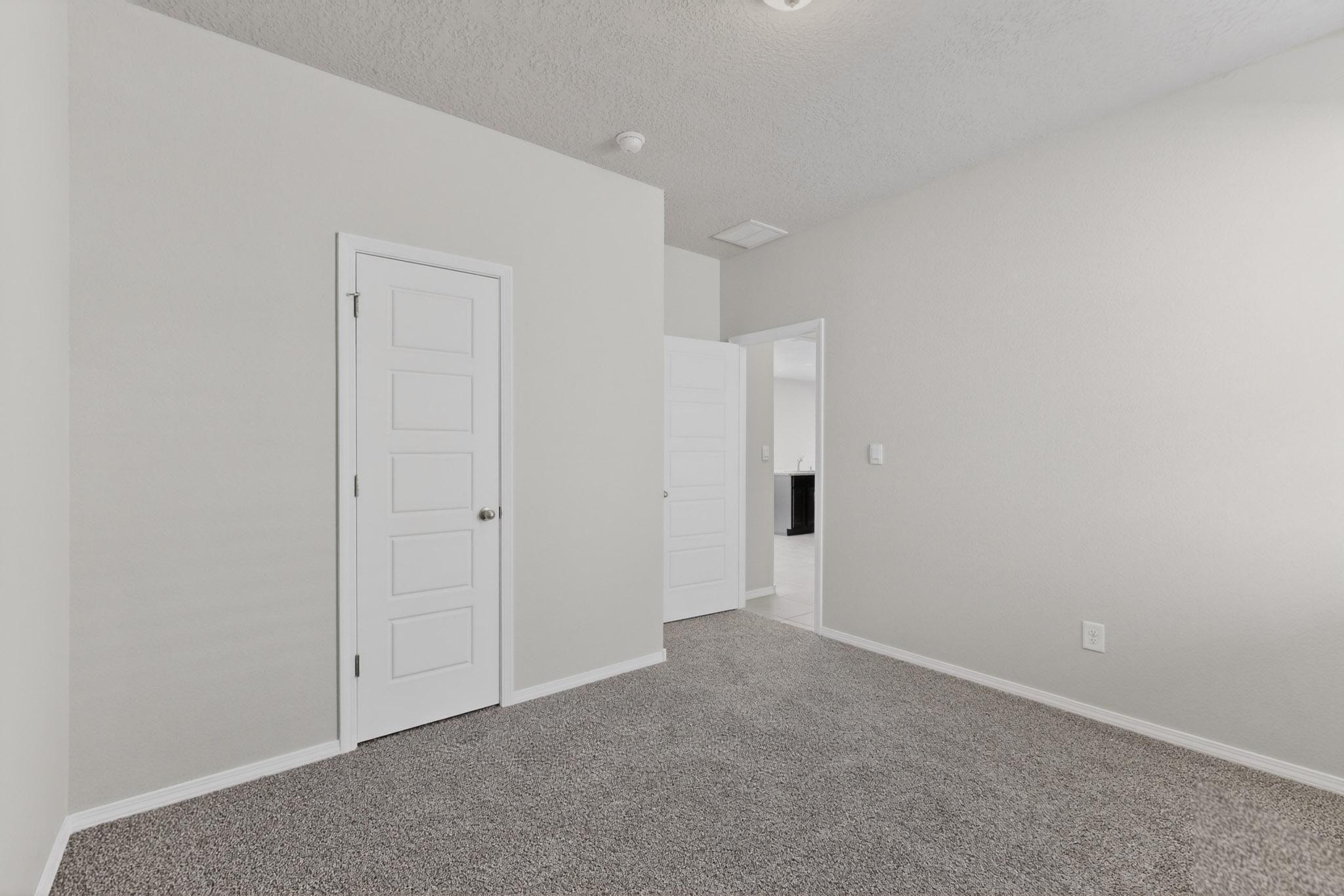 10654 Valedon Lane SW