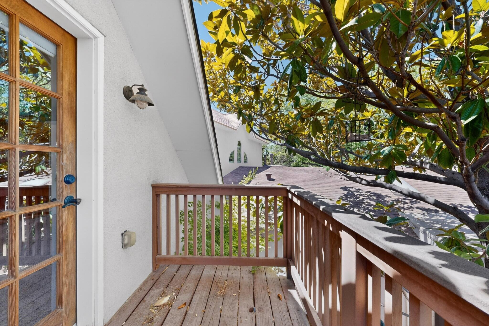 1400 Solano Drive NE