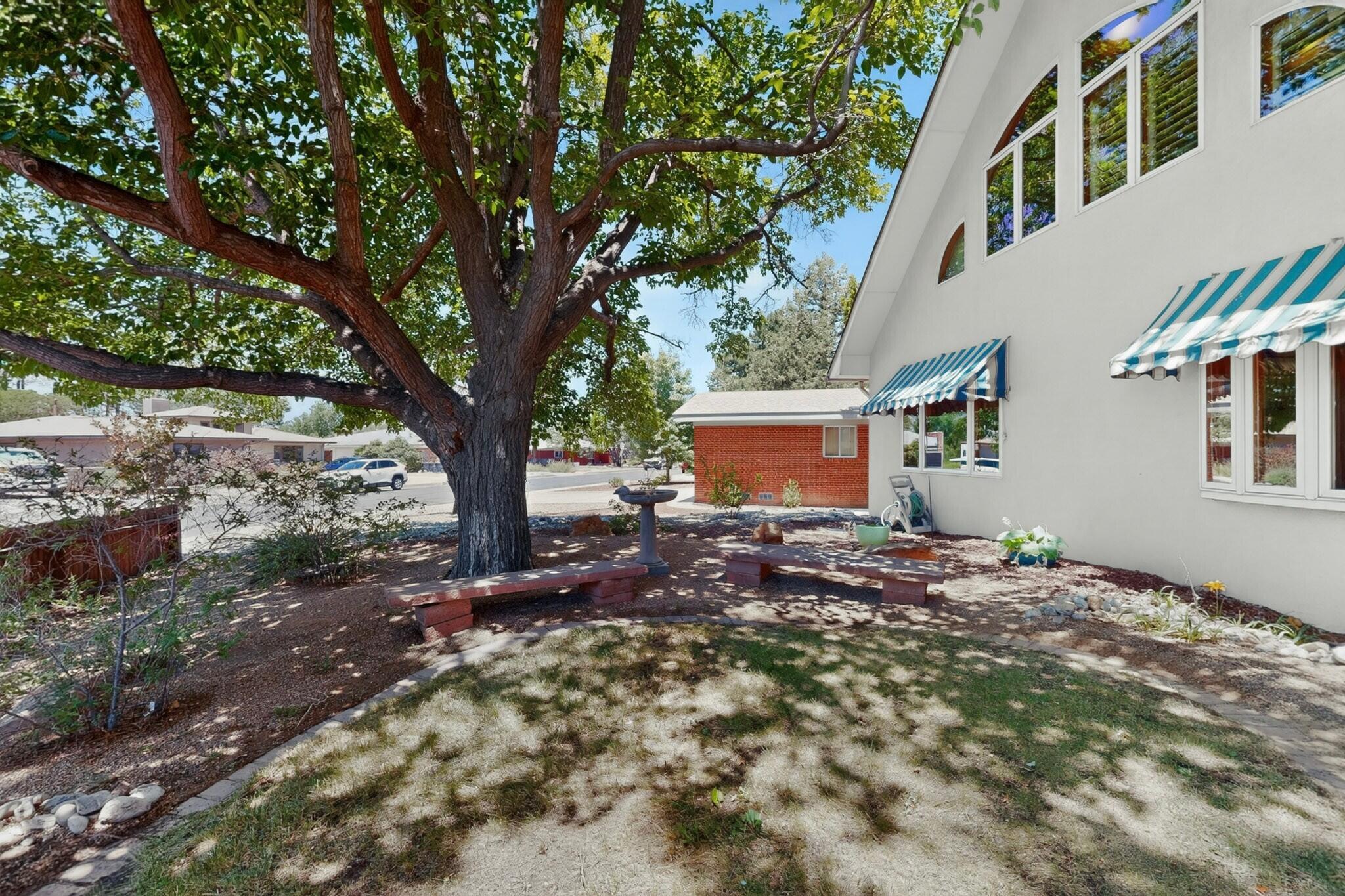 1400 Solano Drive NE