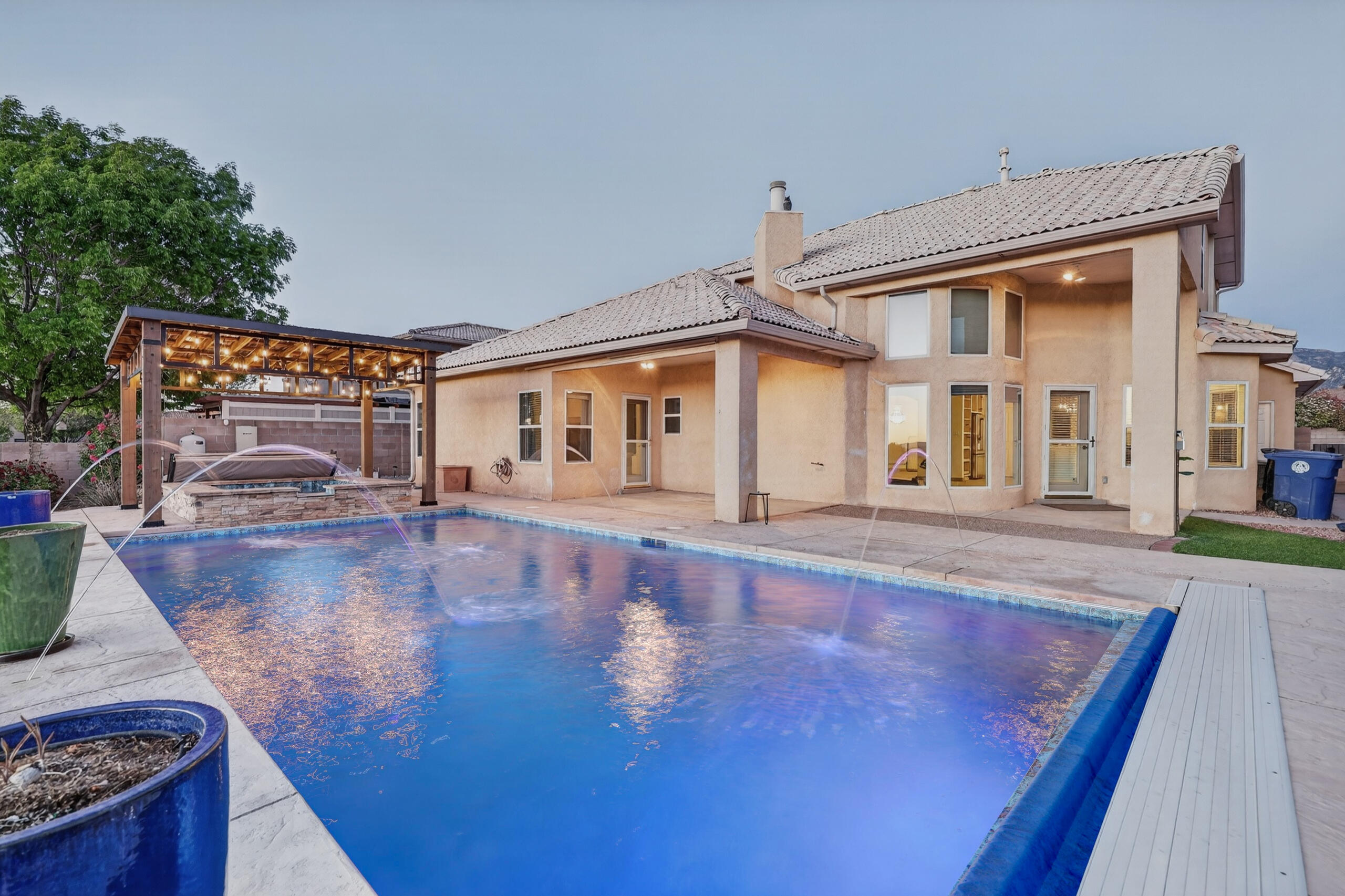 7419 Wadi Musa Drive NE