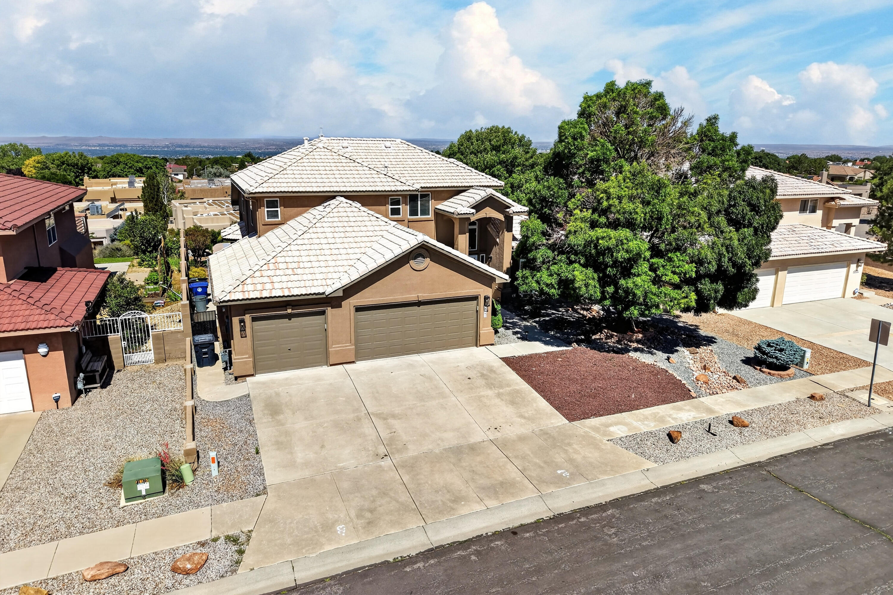 7419 Wadi Musa Drive NE