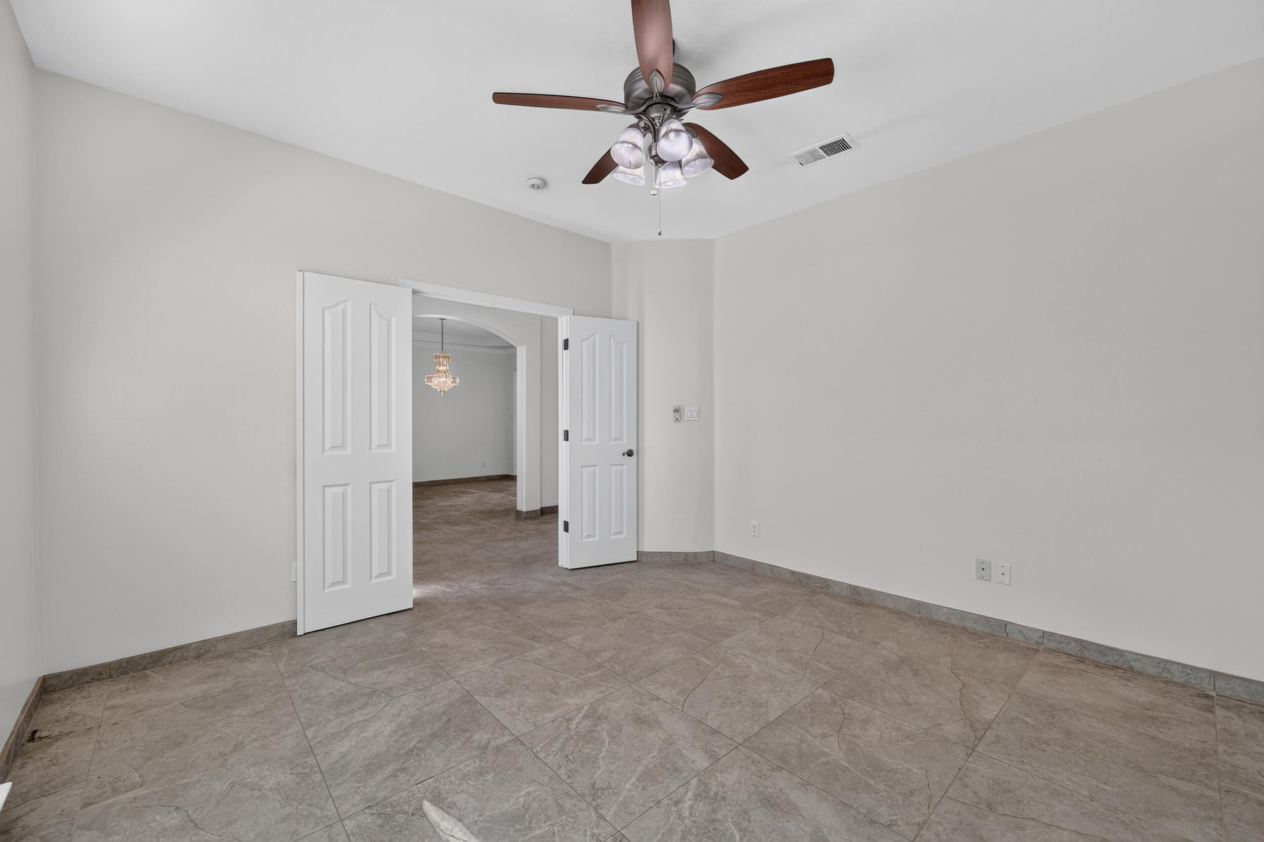 7419 Wadi Musa Drive NE