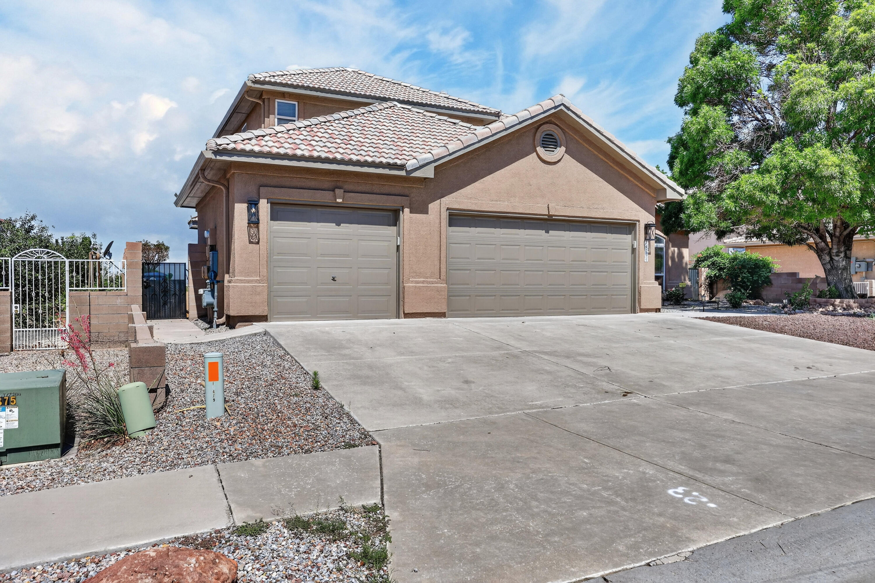 7419 Wadi Musa Drive NE