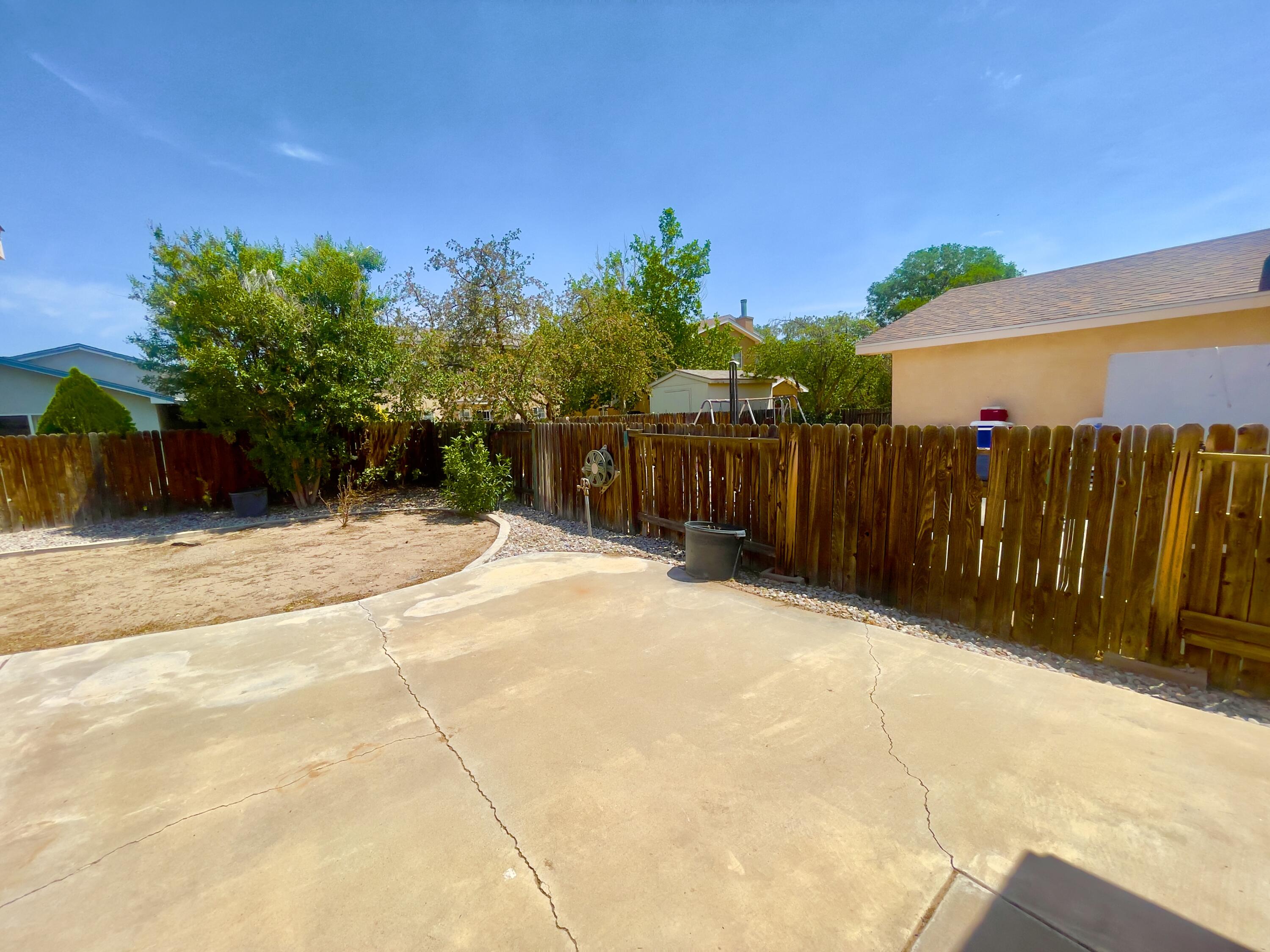 6419 Amberside Road NW
