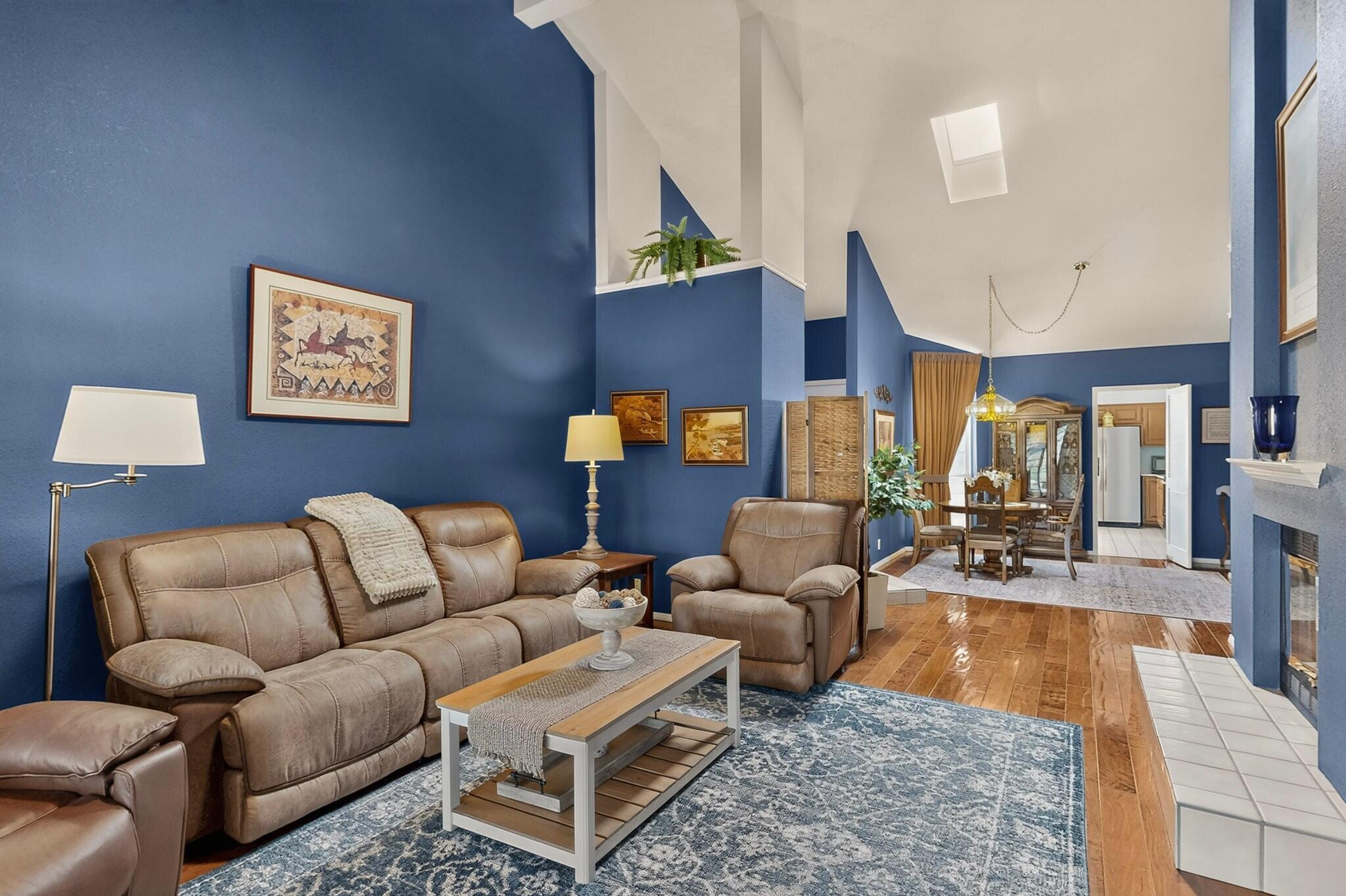 560 Eastlake Drive SE