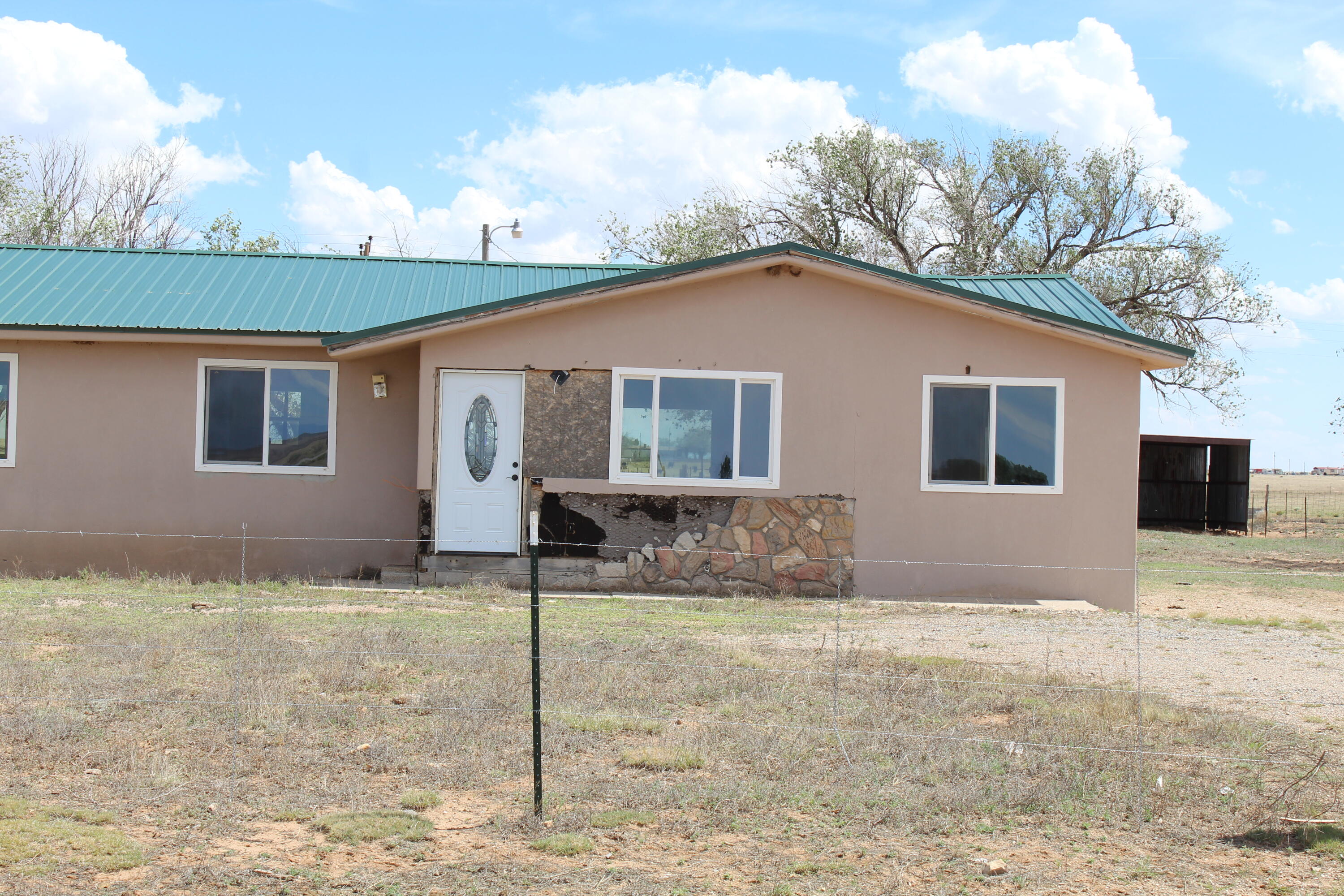 31 E Borachita Drive