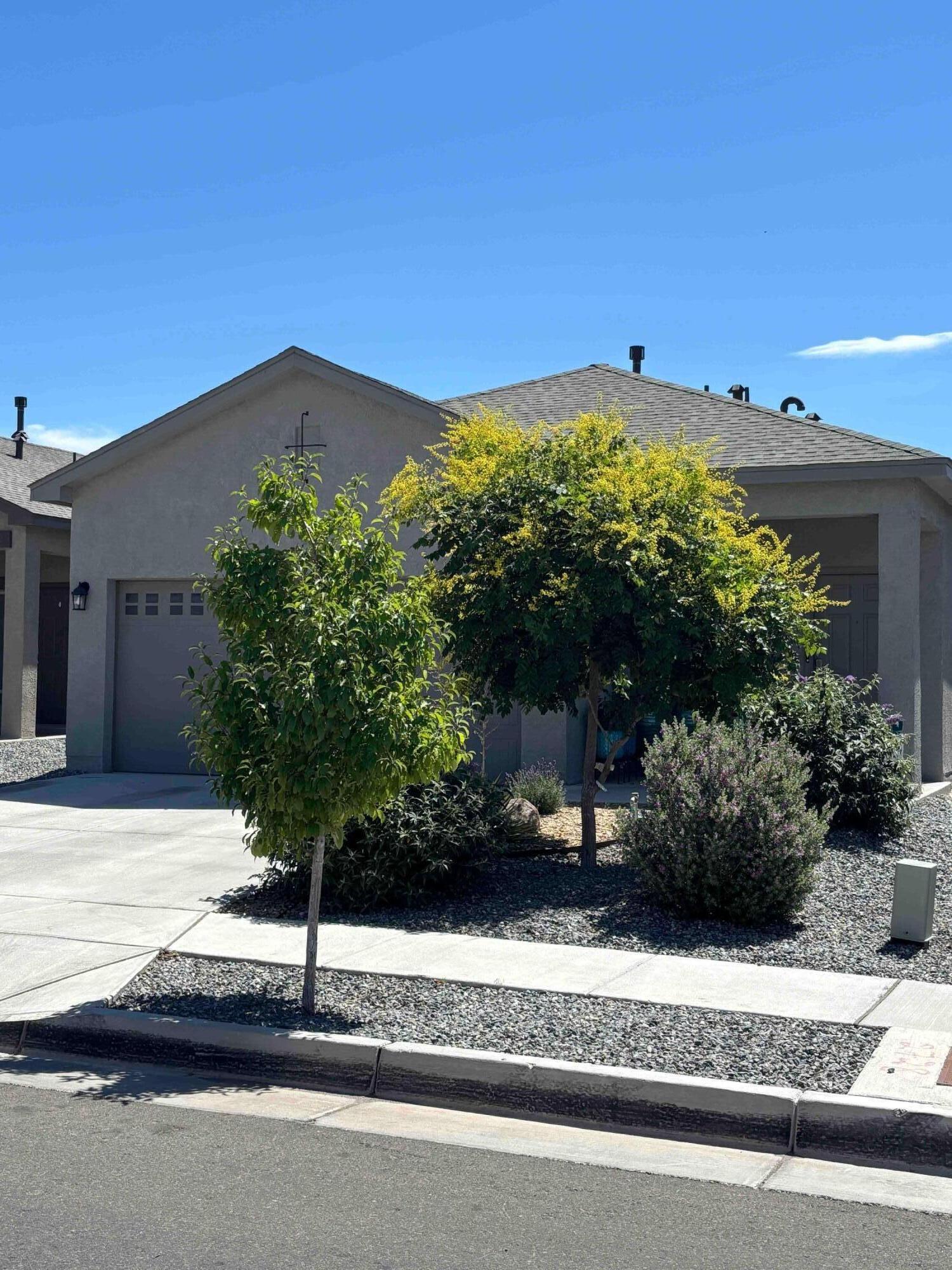 2728 Halfmoon Way SW