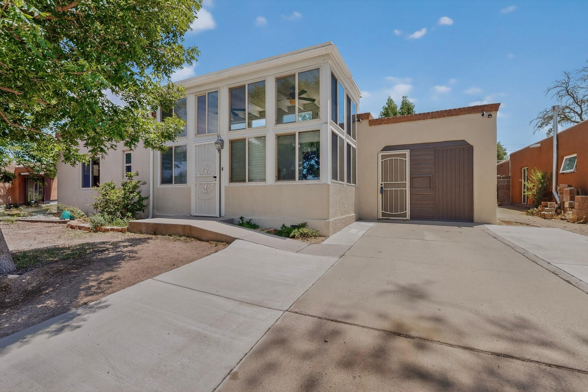 1608 Cardenas Drive NE