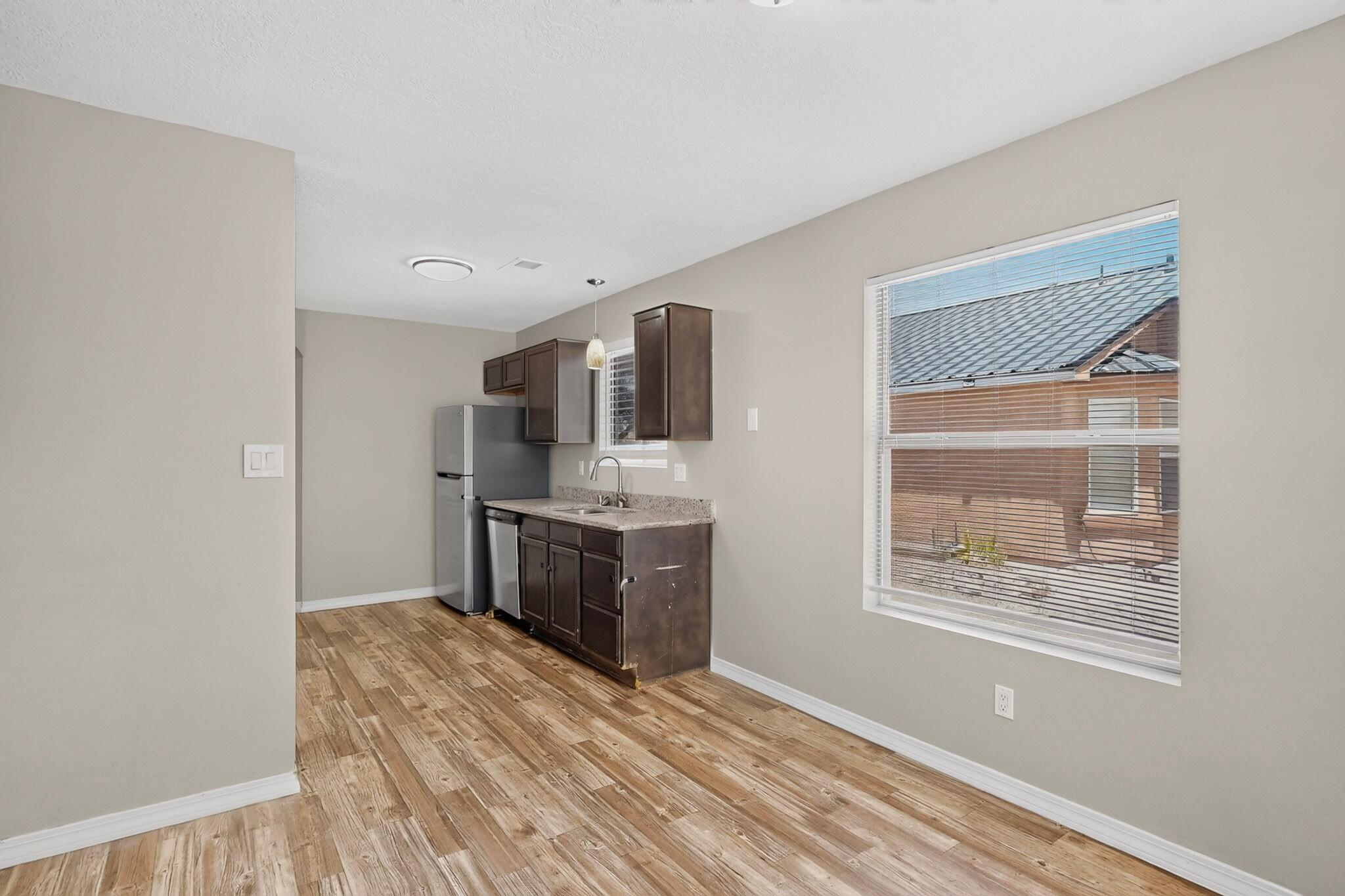 141 18th Street SW
