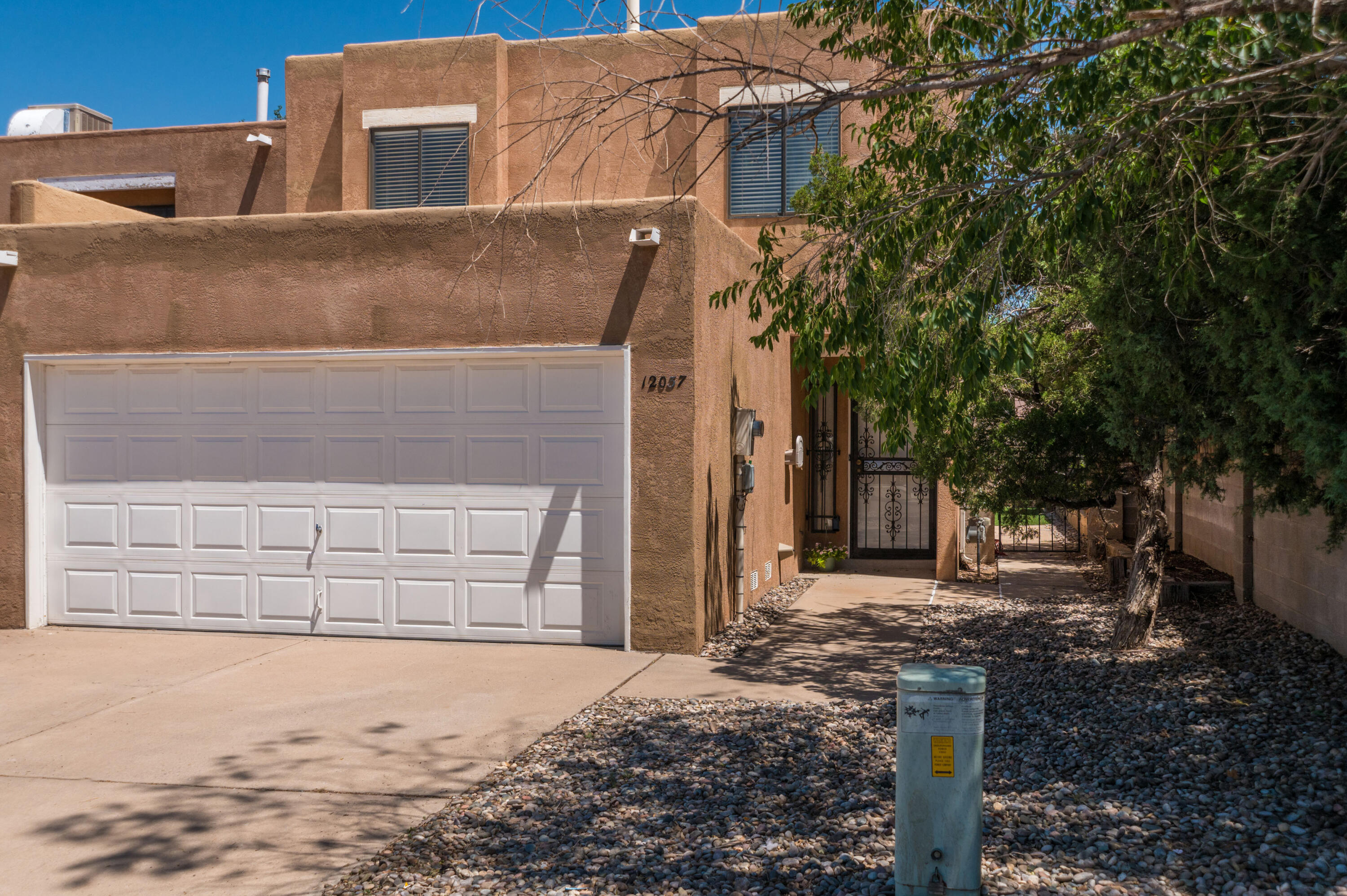 12037 Zia Road NE
