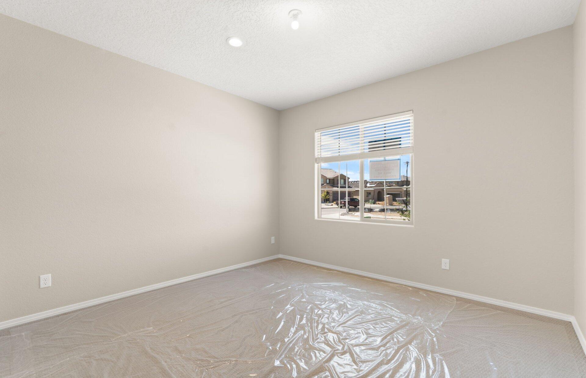 644 Amatista Loop SE