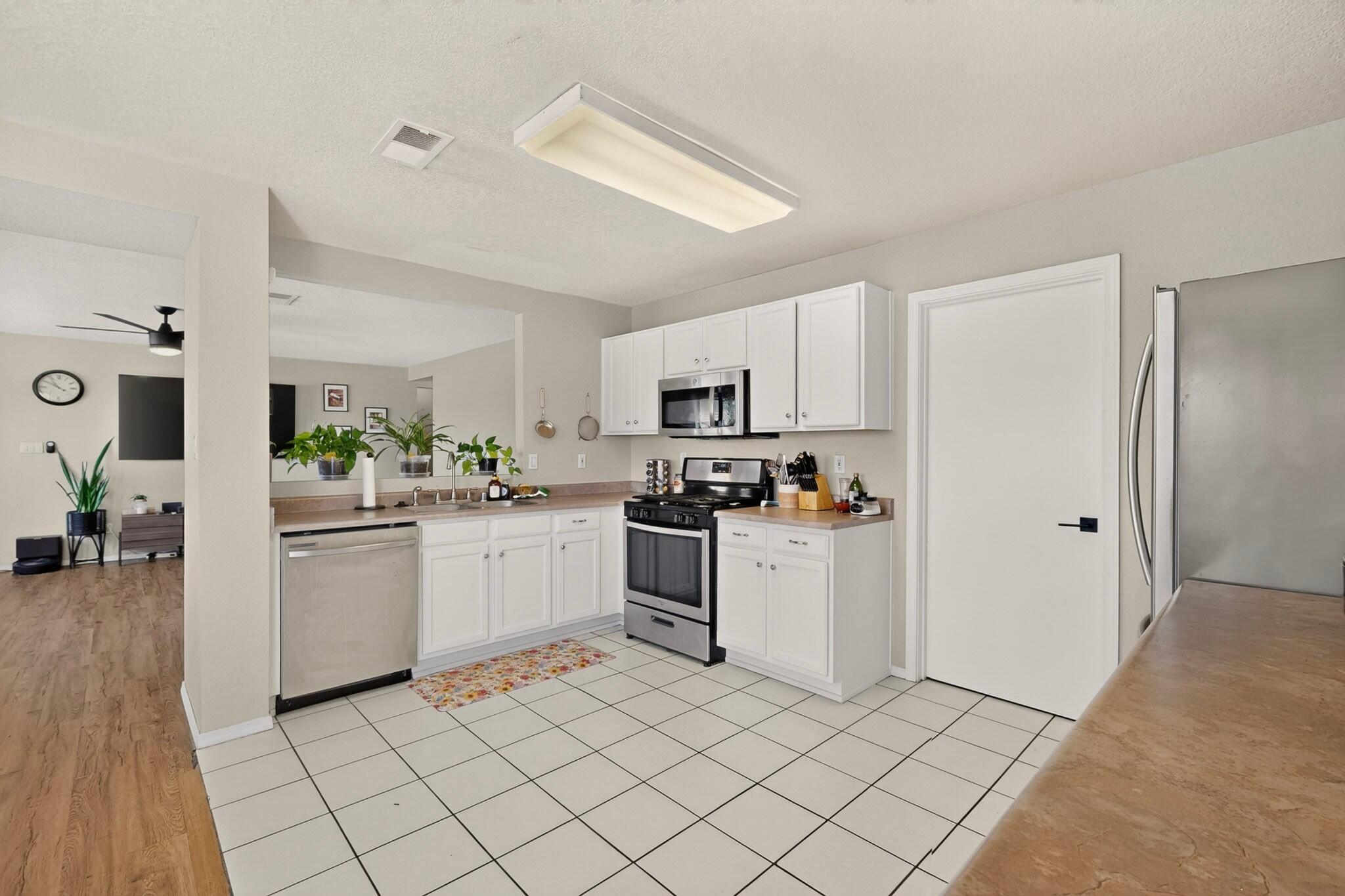 10700 Pinon Park Court NW