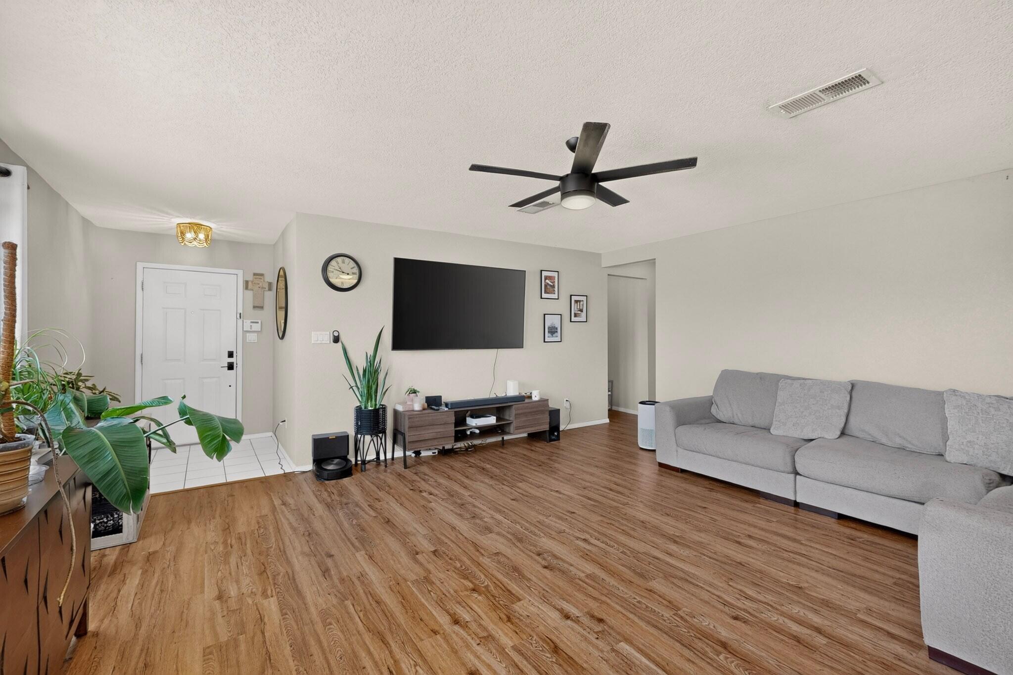 10700 Pinon Park Court NW