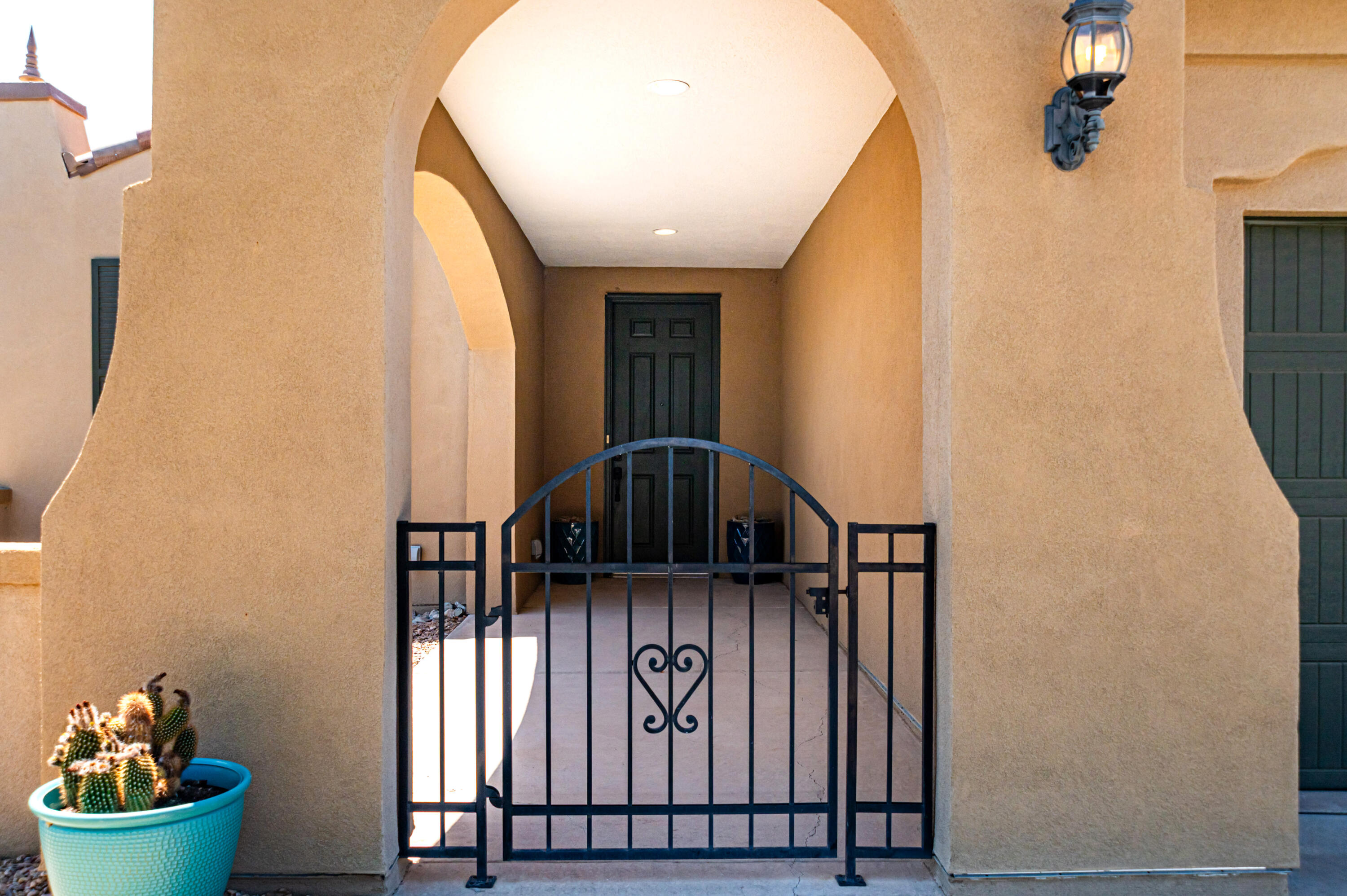 2301 Granite Mountain Loop NW