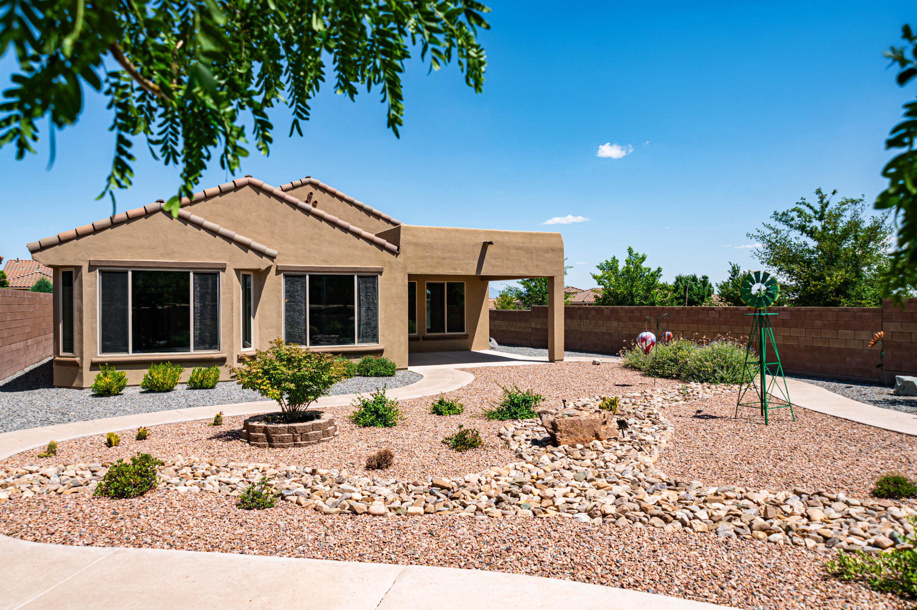 2301 Granite Mountain Loop NW