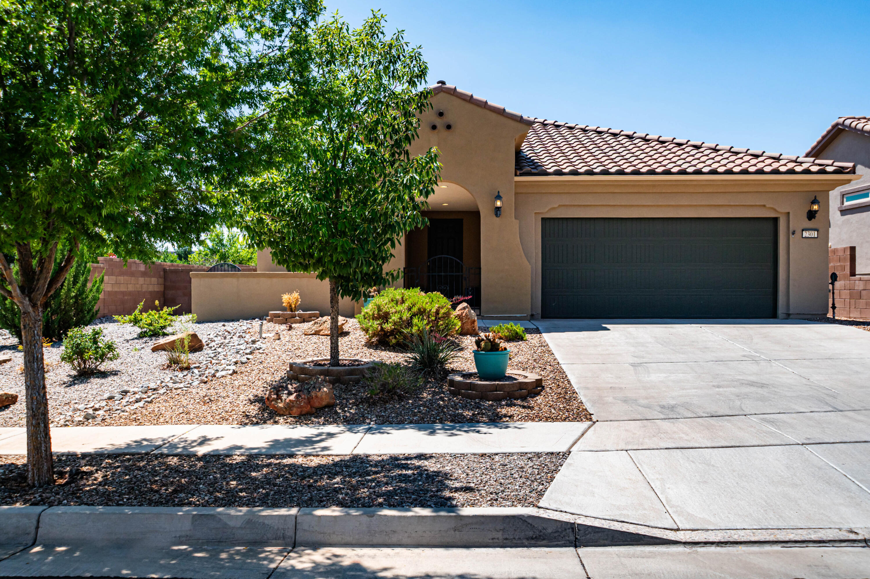2301 Granite Mountain Loop NW