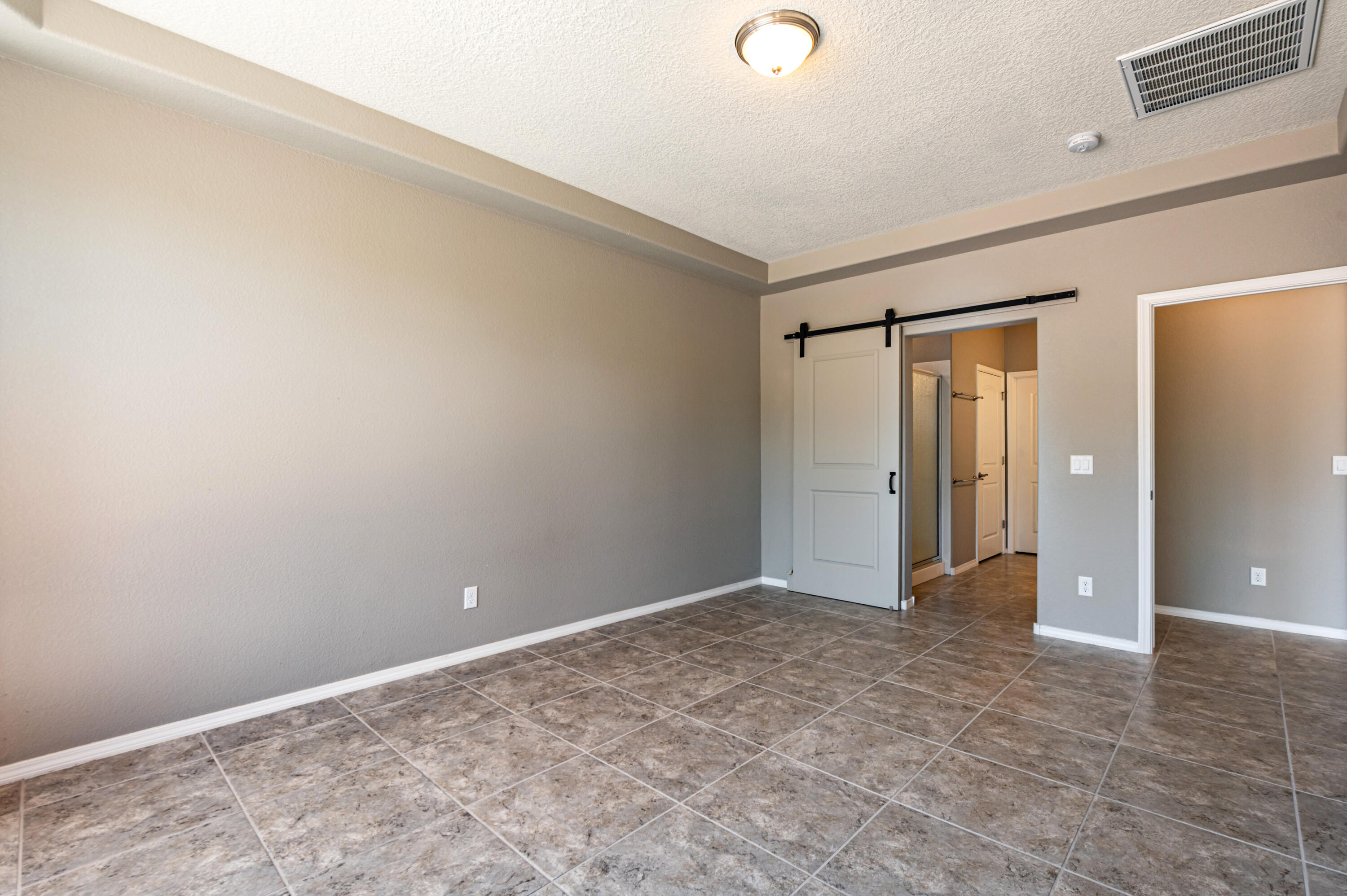 2301 Granite Mountain Loop NW