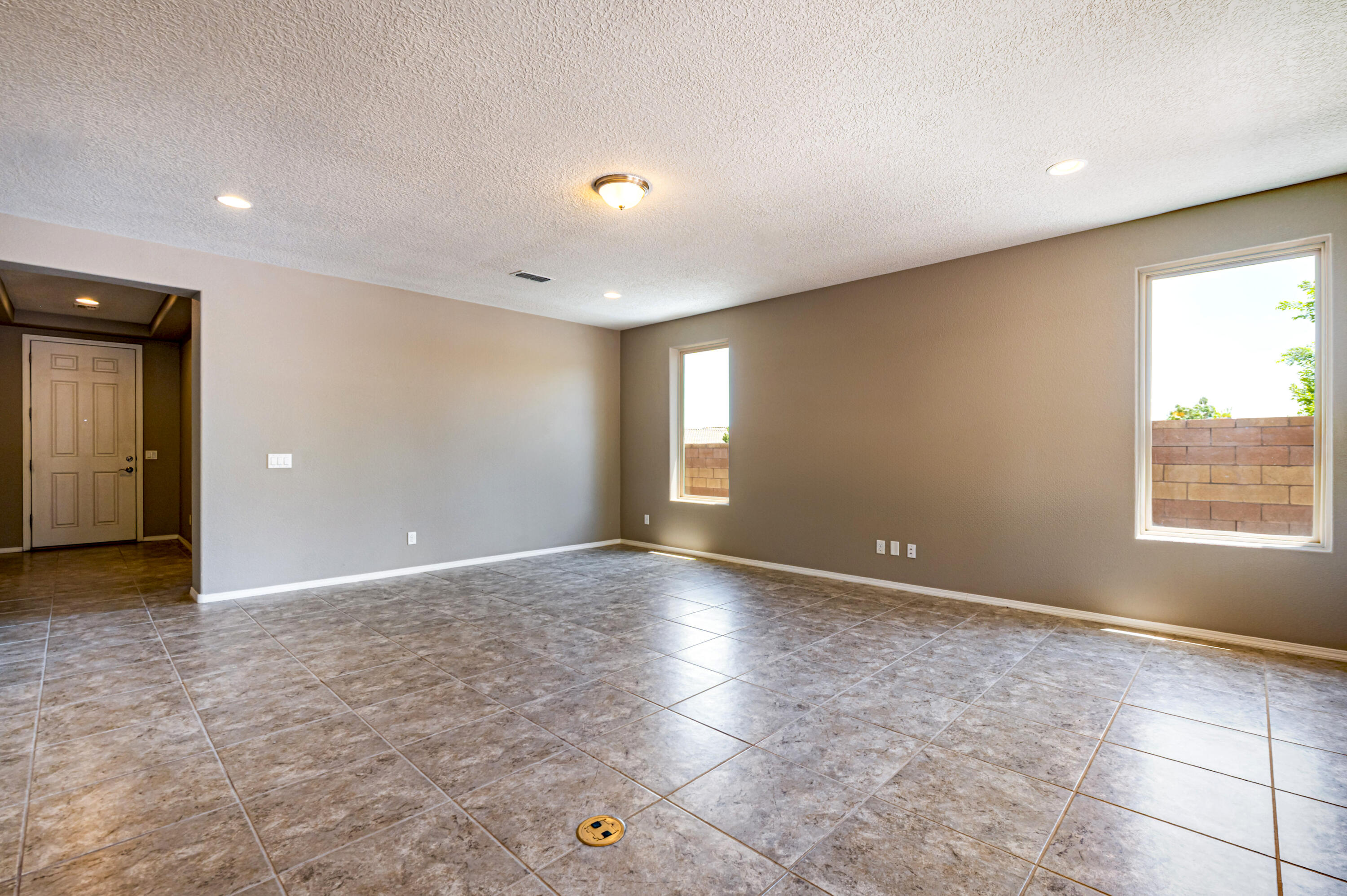 2301 Granite Mountain Loop NW