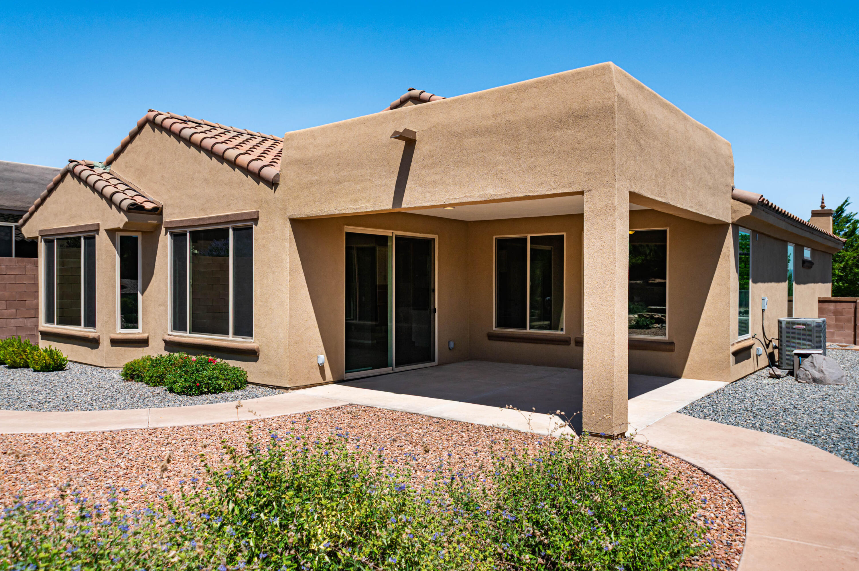 2301 Granite Mountain Loop NW