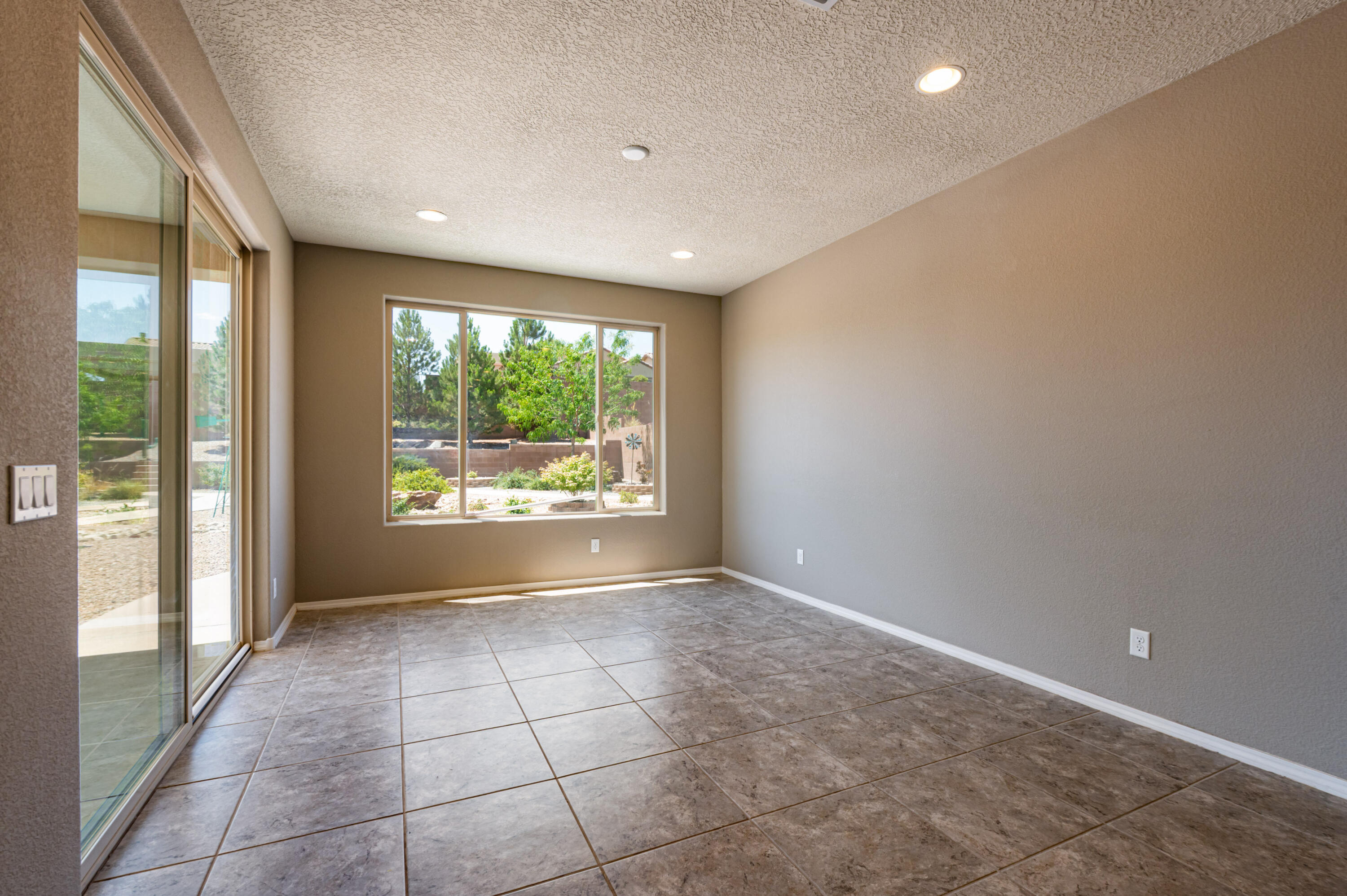 2301 Granite Mountain Loop NW