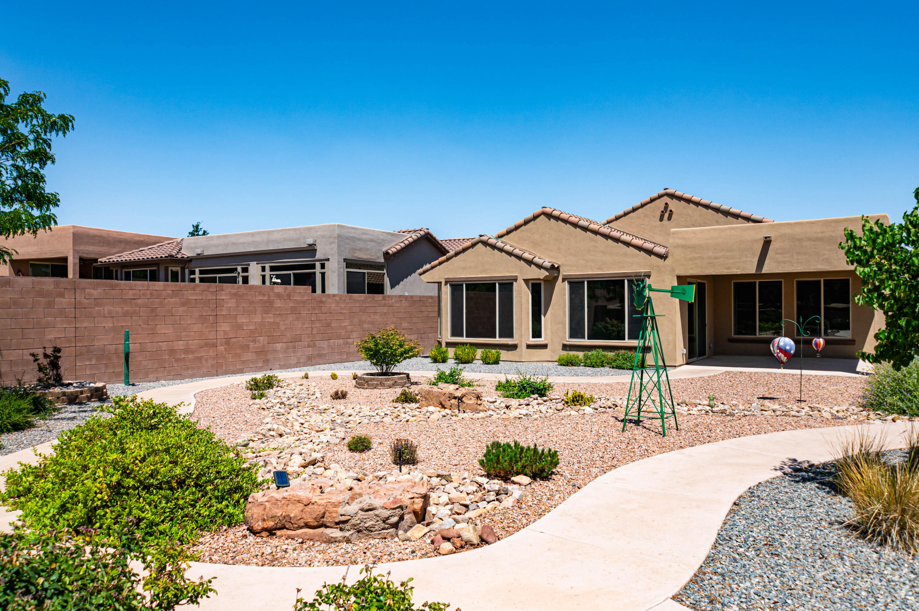 2301 Granite Mountain Loop NW