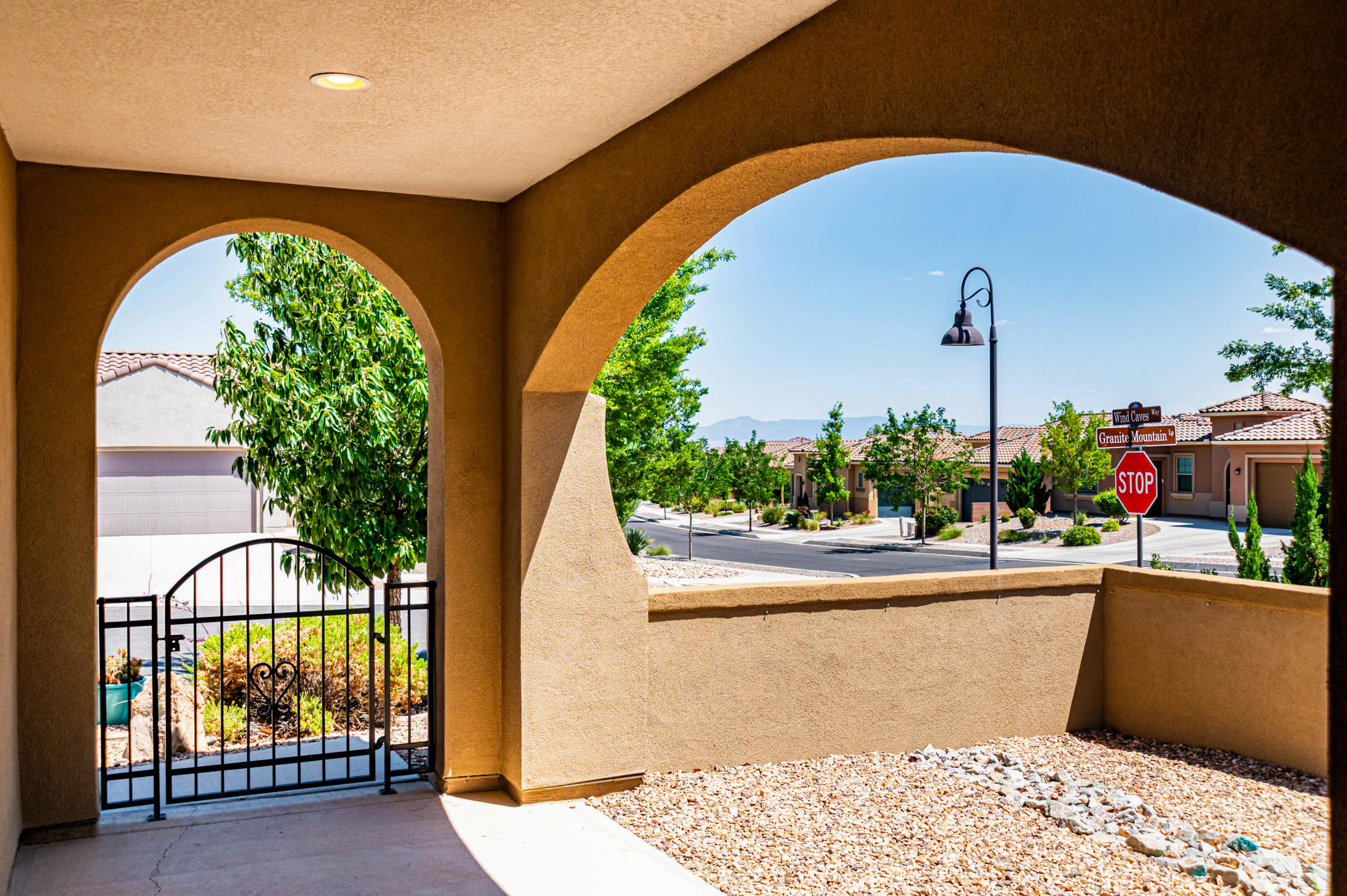 2301 Granite Mountain Loop NW