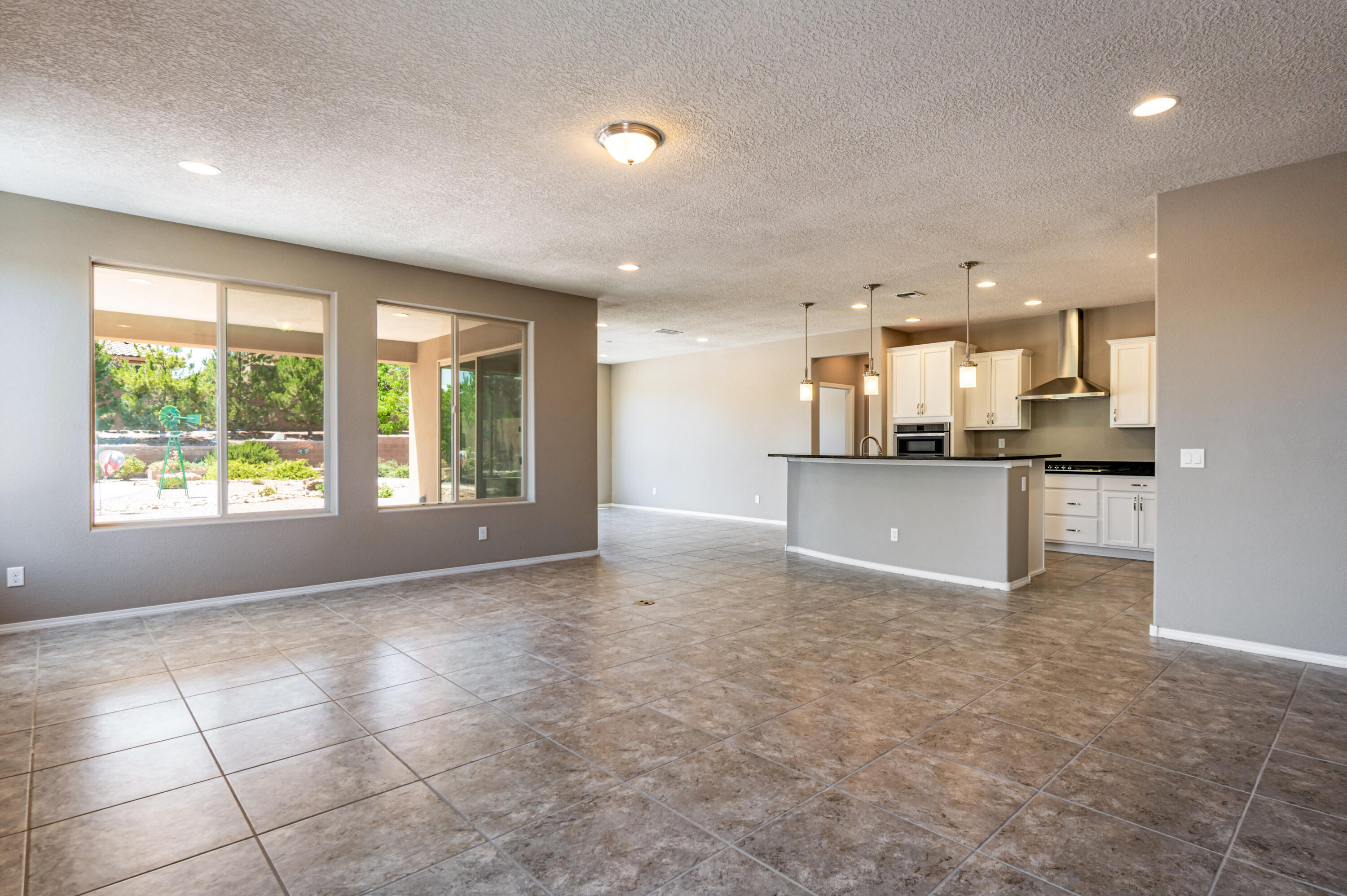 2301 Granite Mountain Loop NW