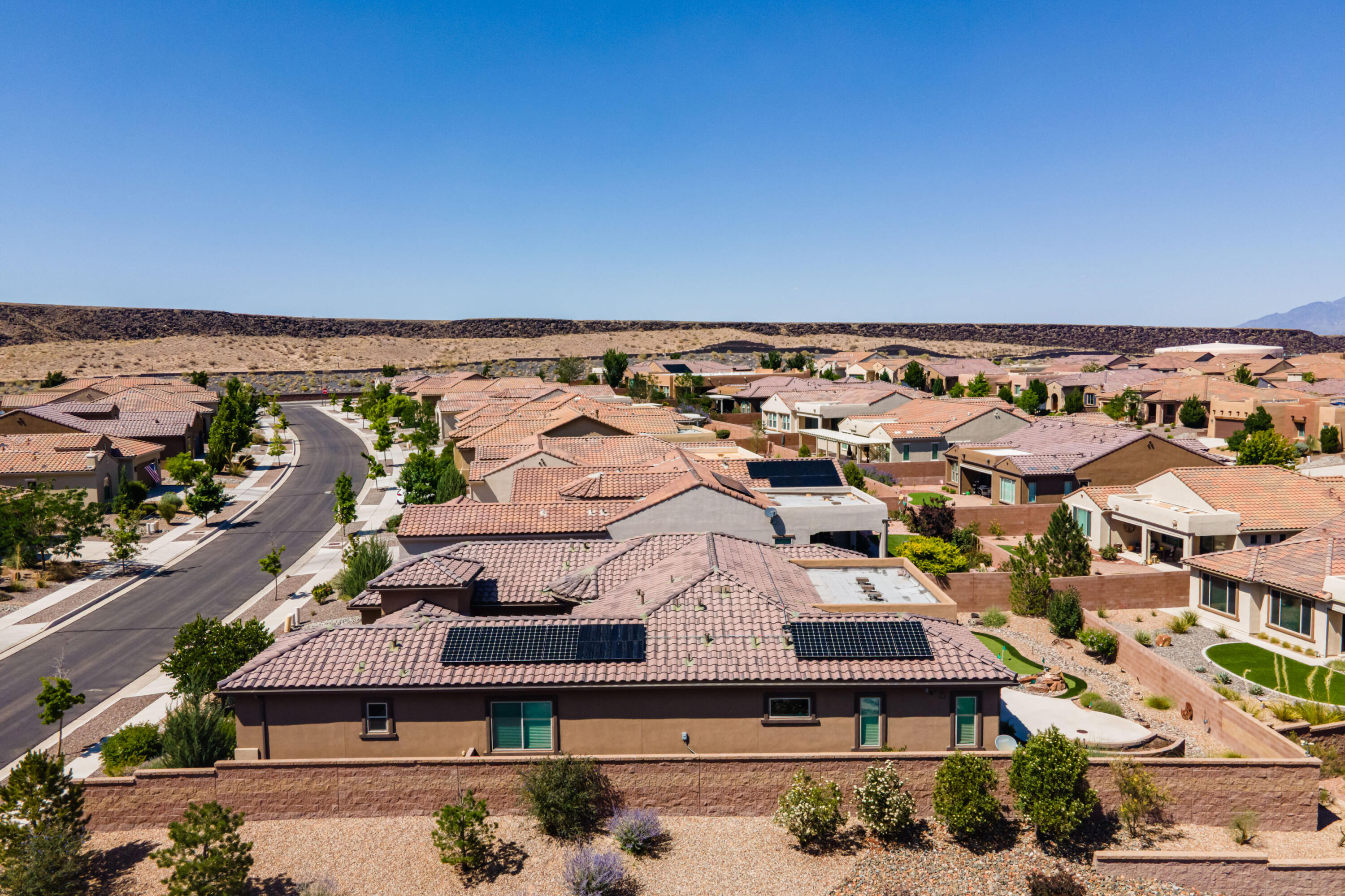 2300 Chuckwalla Spring Trail NW