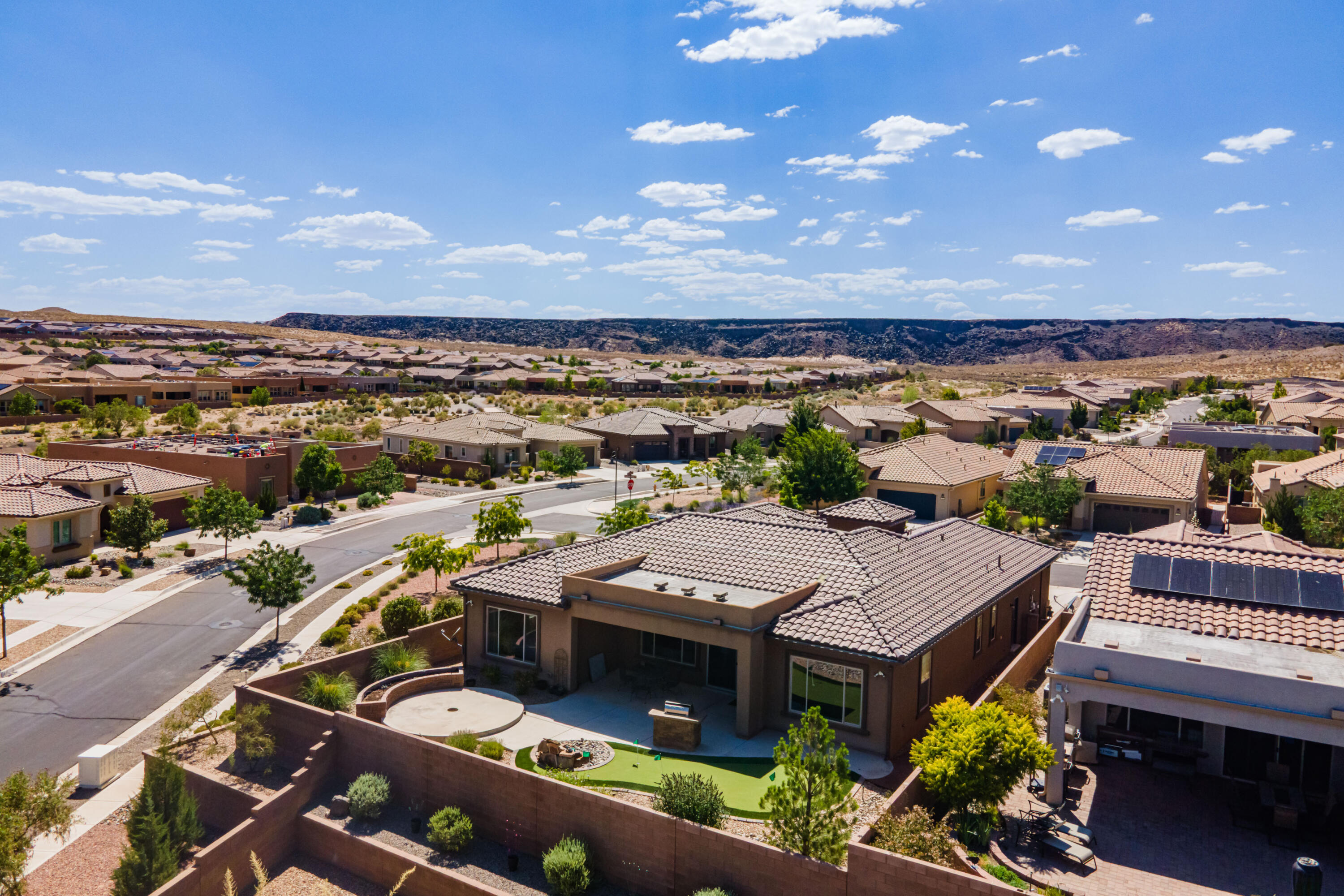 2300 Chuckwalla Spring Trail NW