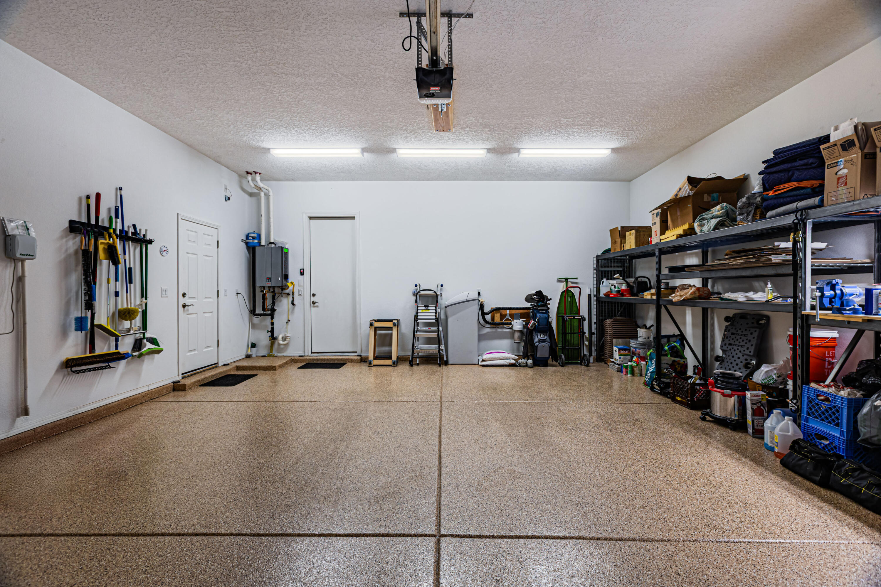 2300 Chuckwalla Spring Trail NW