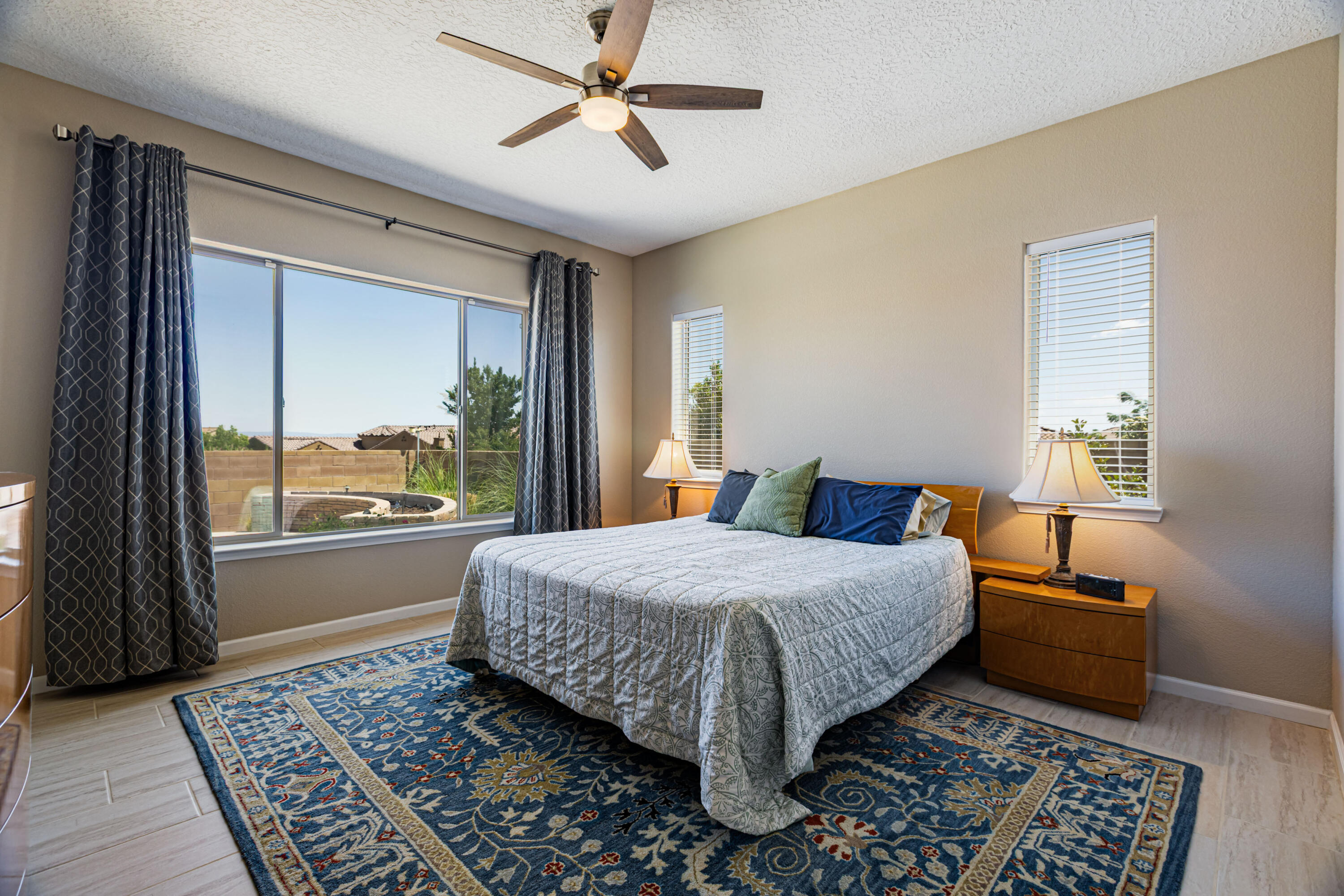 2300 Chuckwalla Spring Trail NW
