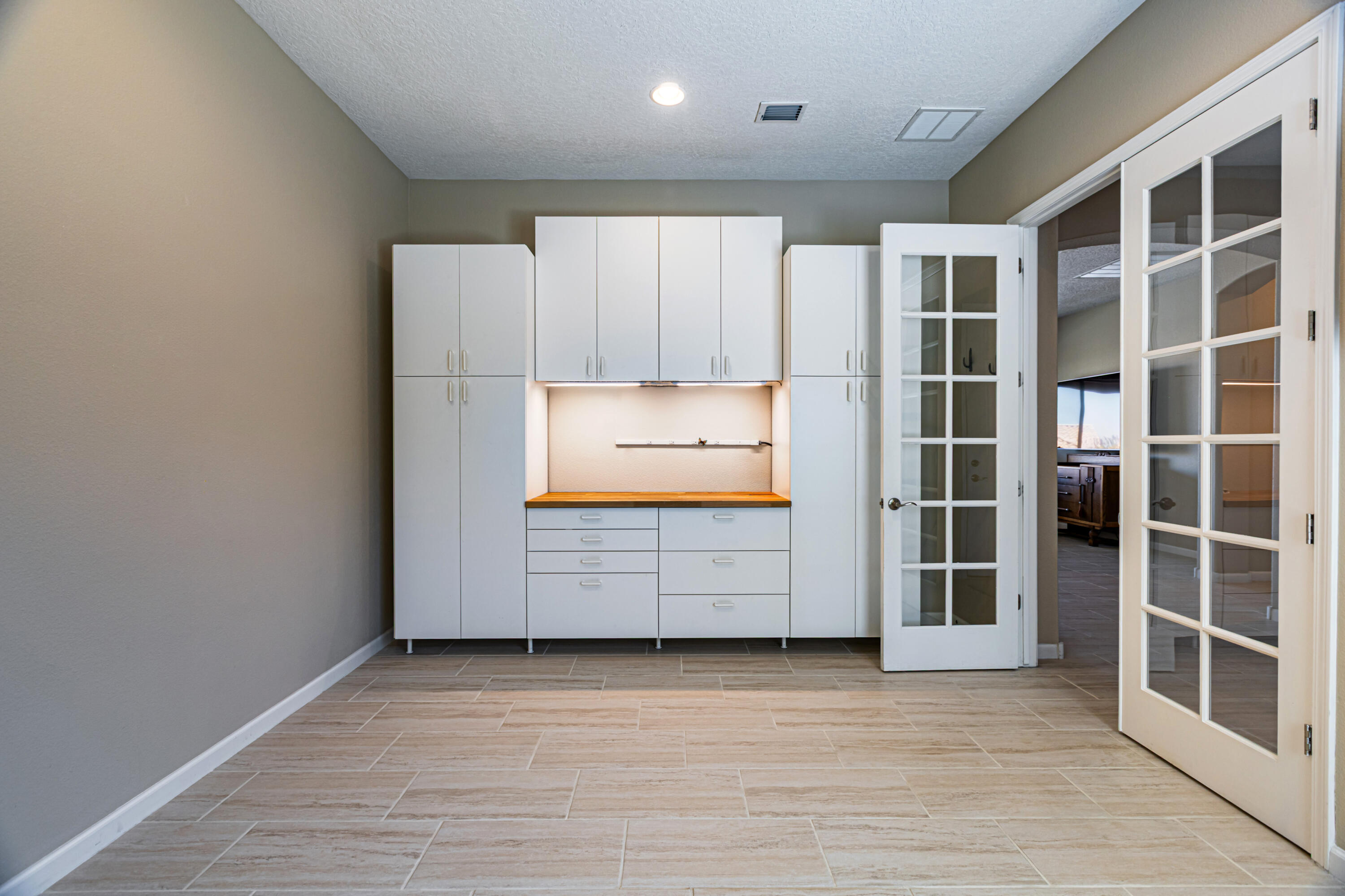 2300 Chuckwalla Spring Trail NW