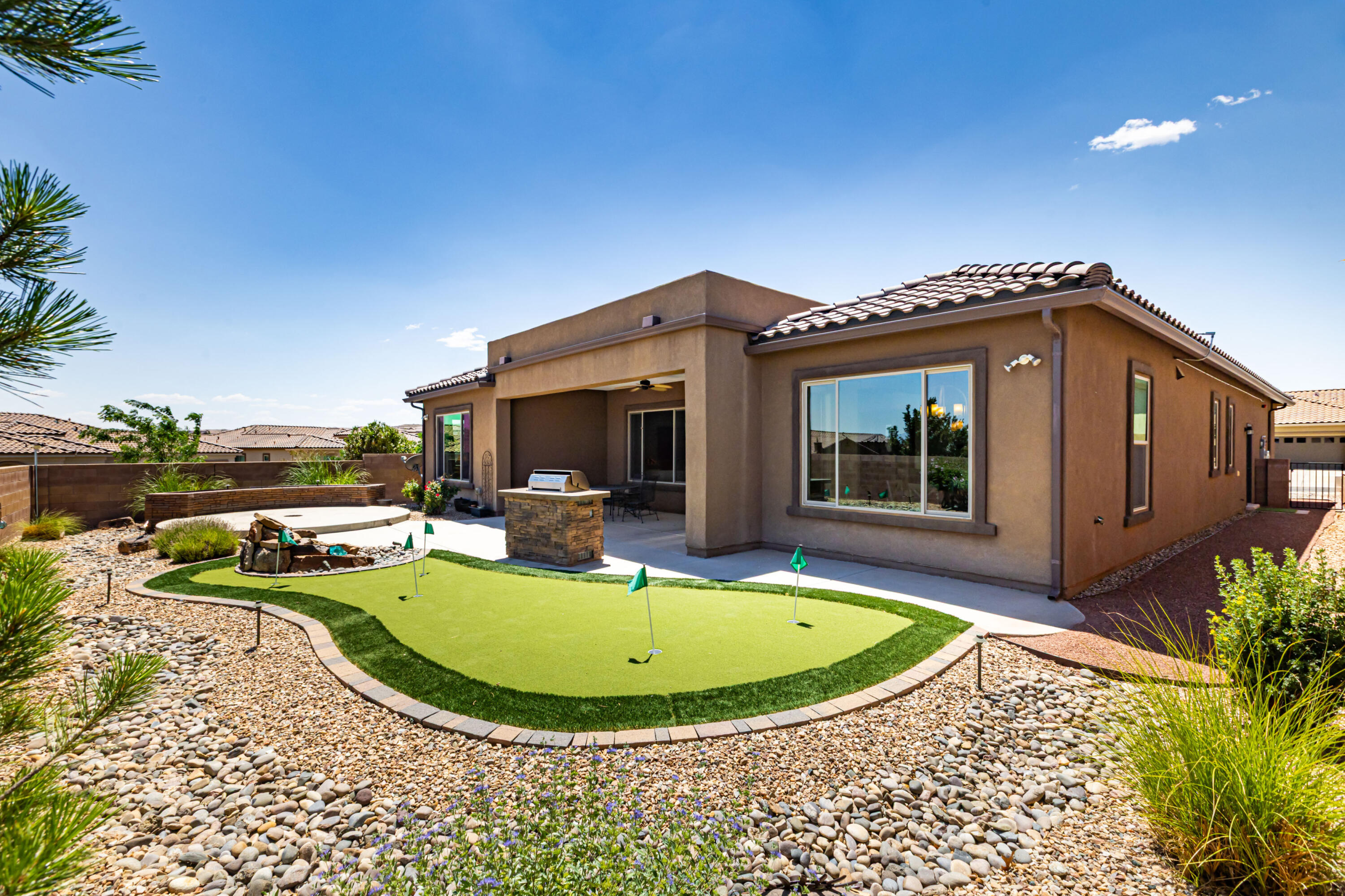 2300 Chuckwalla Spring Trail NW
