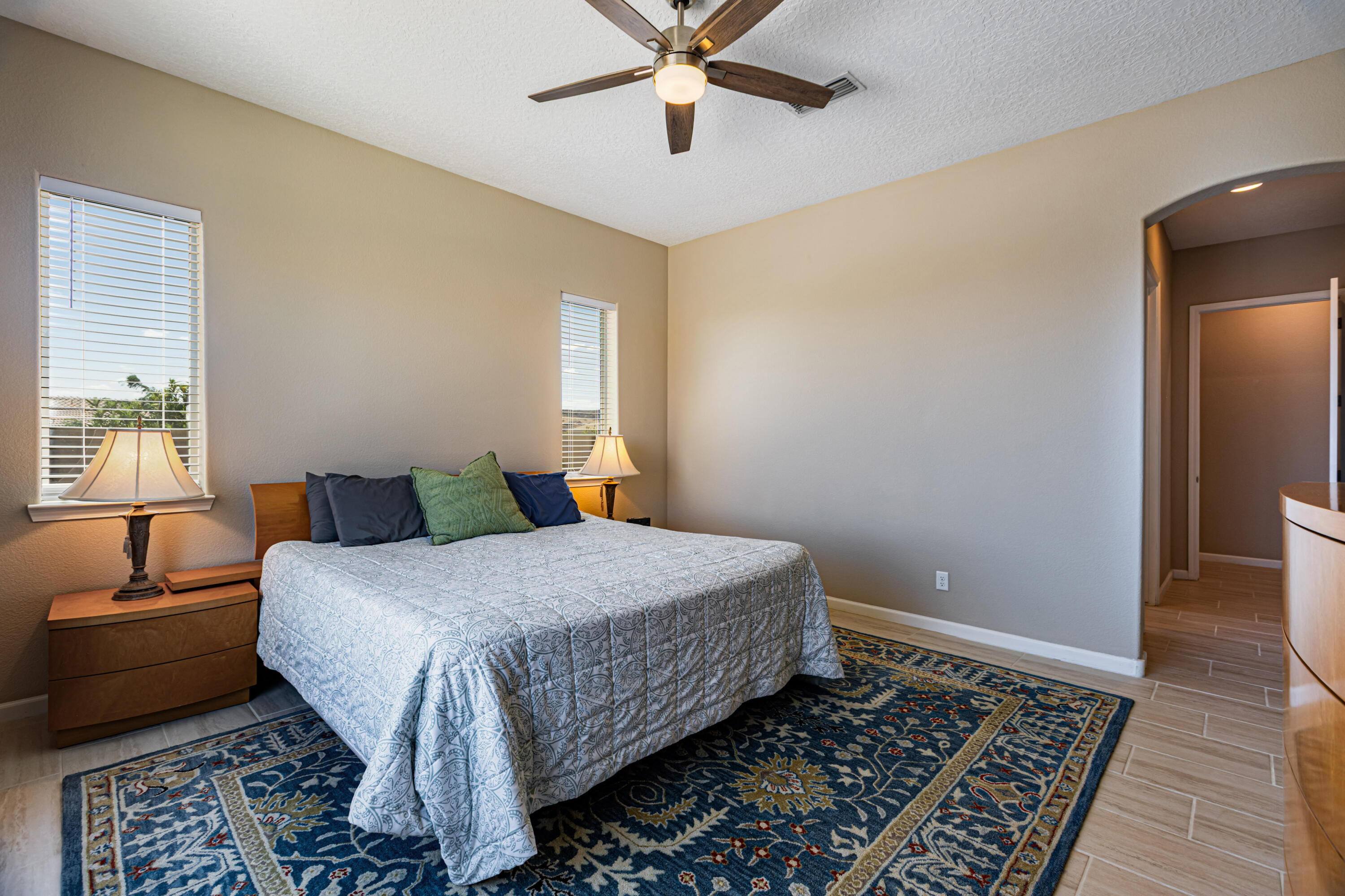2300 Chuckwalla Spring Trail NW